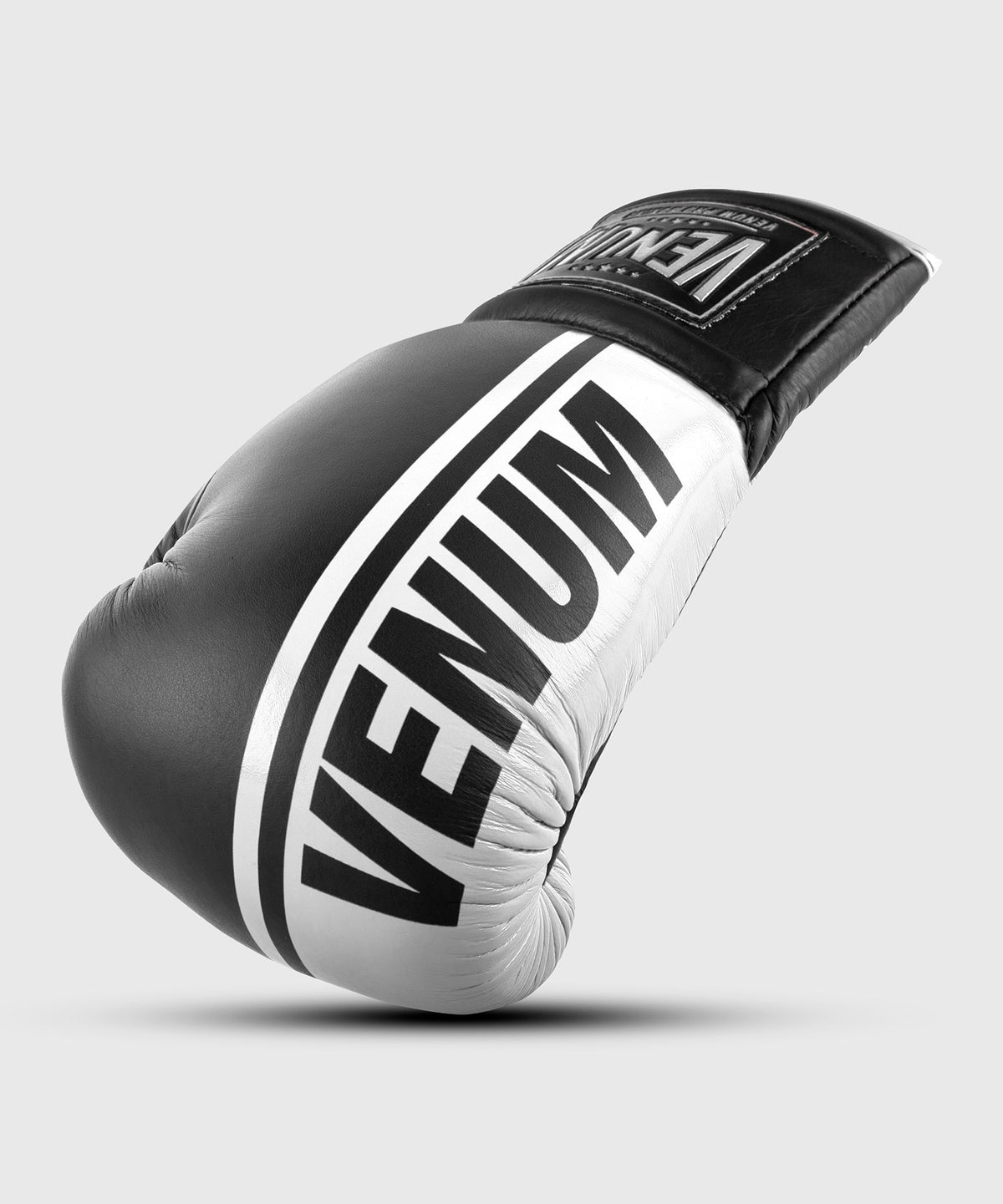 Gants de boxe Venum Shield Pro avec lacets - Noir/Blanc