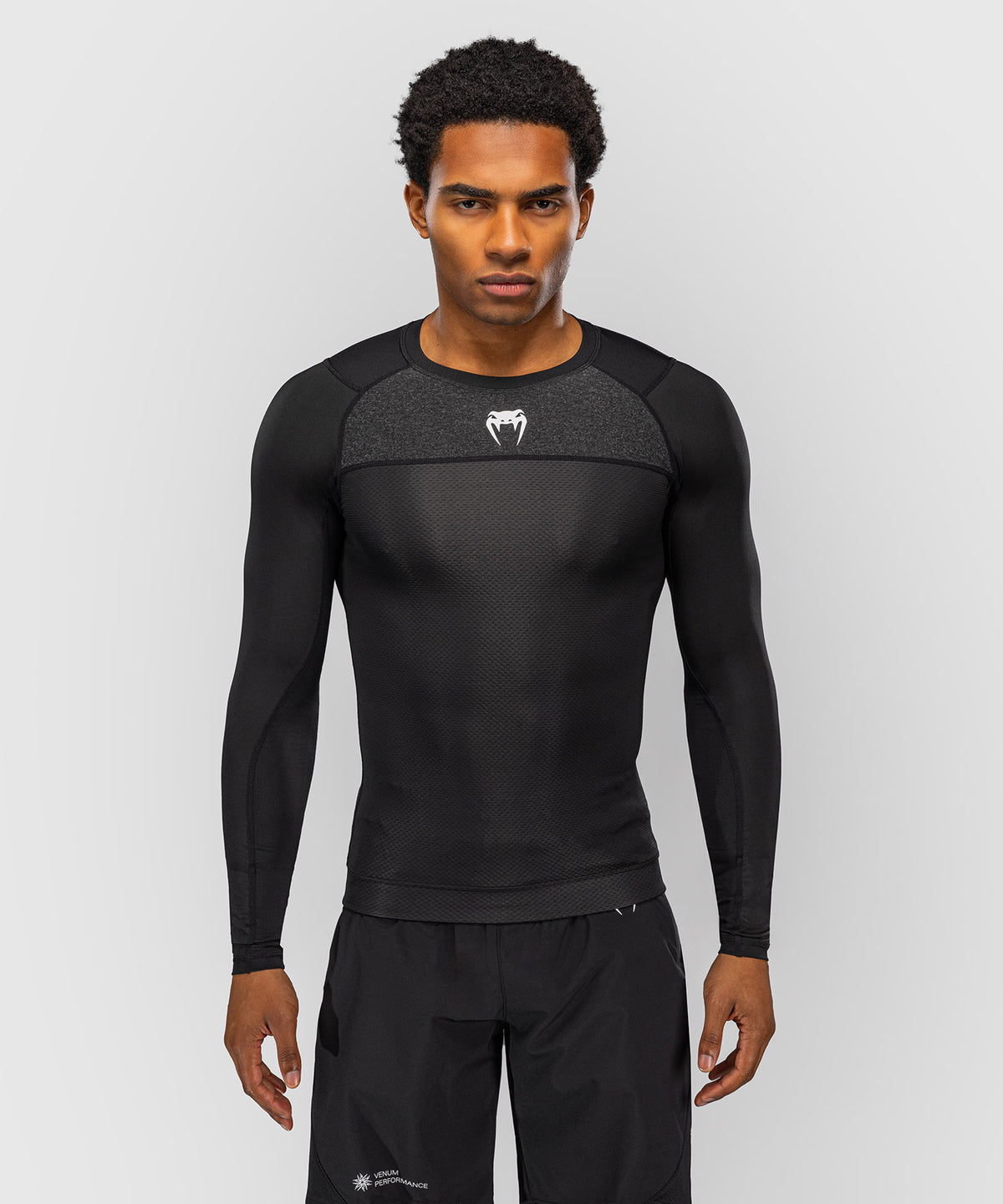 Venum G-Fit Scale Rashguard de manga larga - Negro