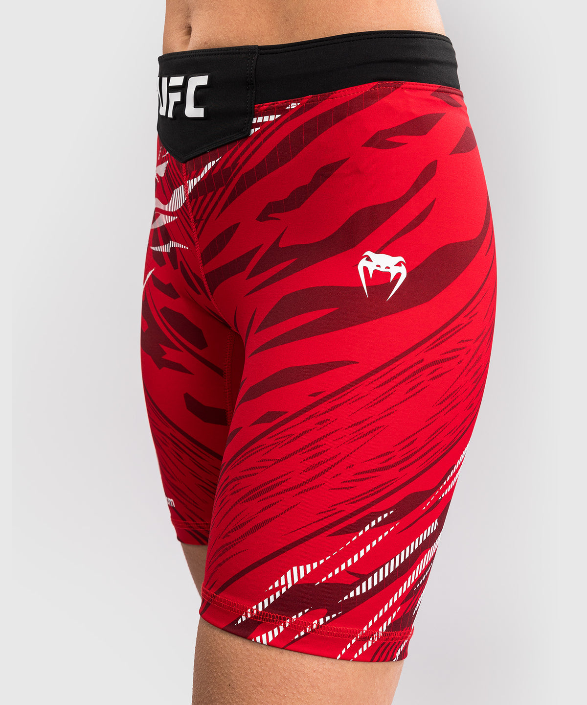 Short de compression pour Femmes UFC Fusion by Venum Authentic Fight Night - Coupe Longue - Rouge
