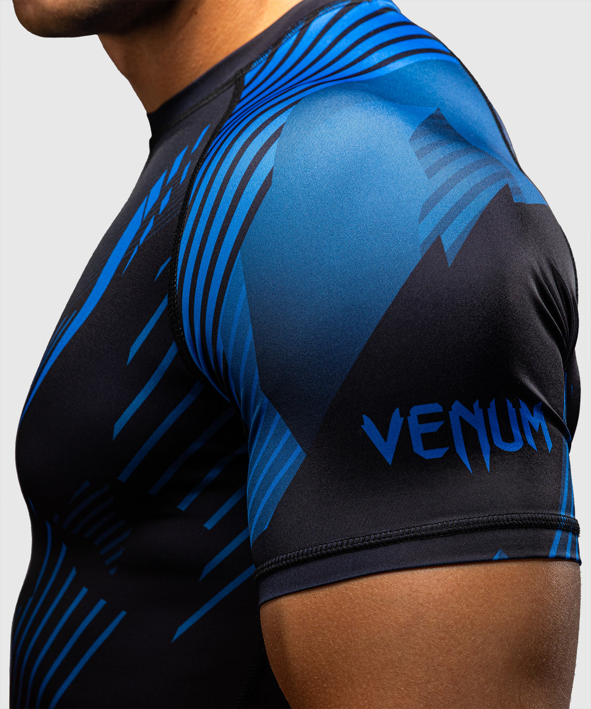 Rashguard à Manches Courtes Venum No-Gi 6.0 - Noir/Bleu