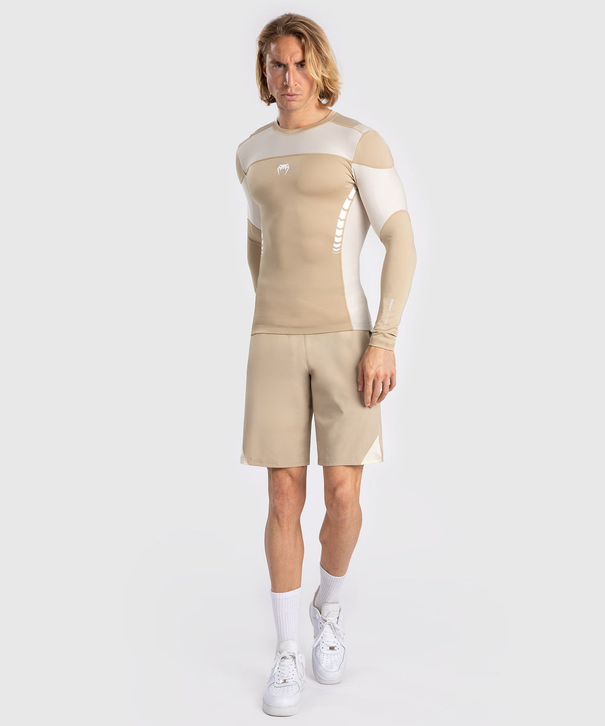 Venum Tempest Rashguard a Maniche Lunghe per Uomo - Beige/Sabbia