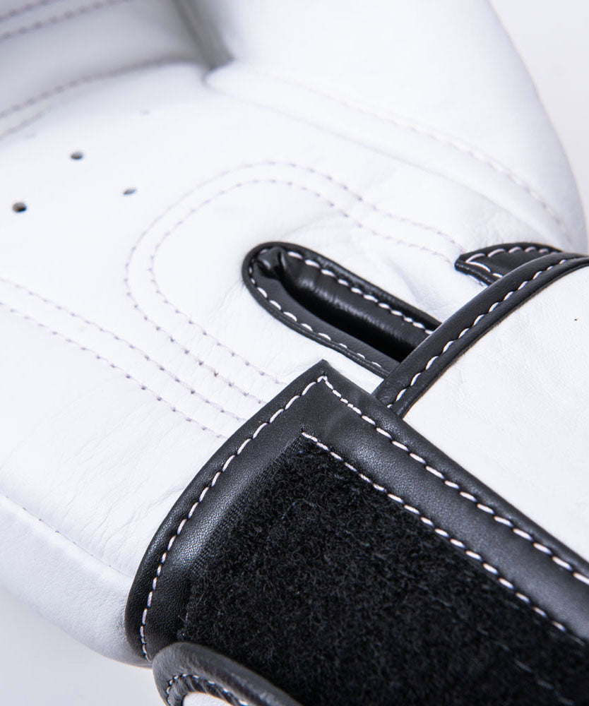 8 Weapons Big 8 Premium Guantoni da Boxe - Bianco