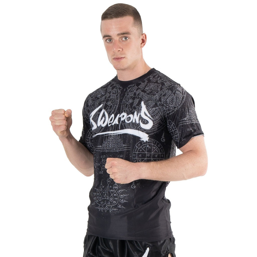 8 Weapons Functional Hanuman Yant Camiseta - Negro/Grau