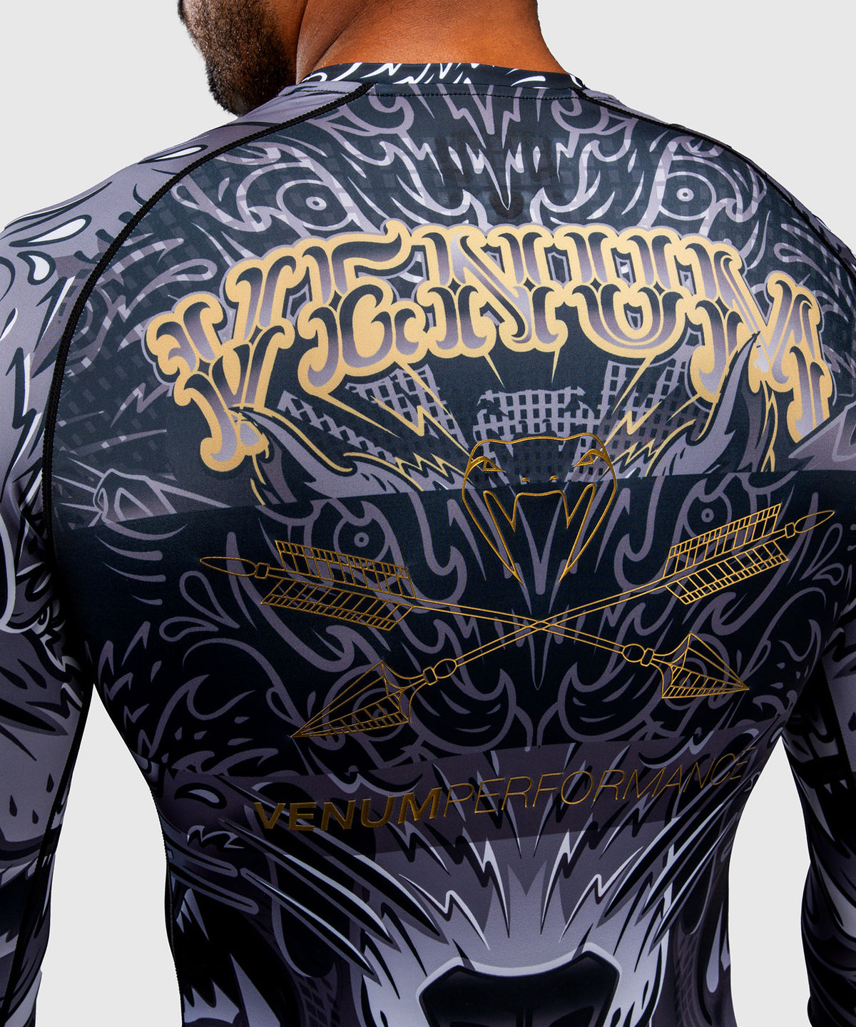 Venum Wolf Atak Rashguard a Maniche Lunghe – Nero/Grigio