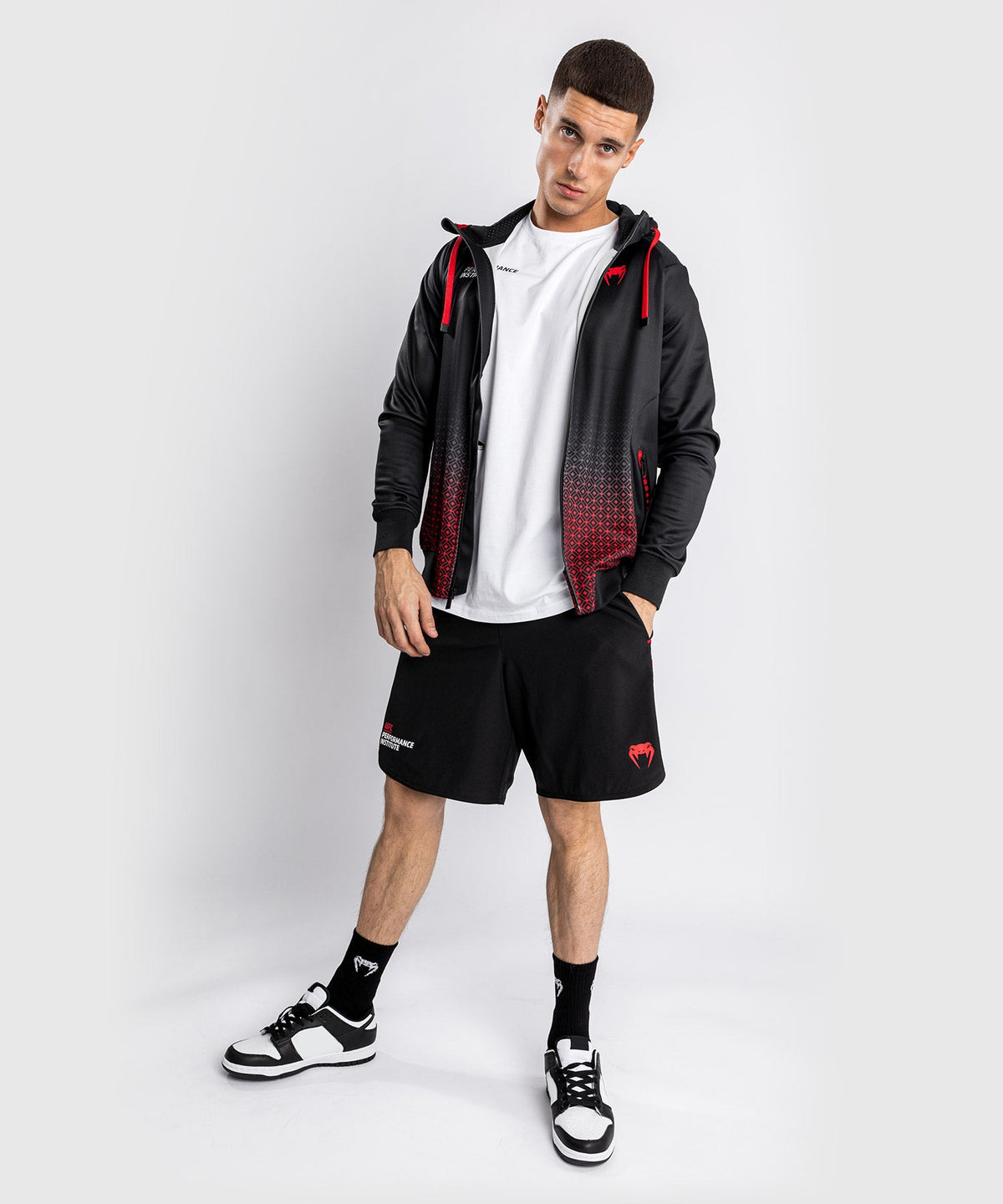 UFC Venum Performance Institute Kapuzen-Sweatshirt - Schwarz/Rot