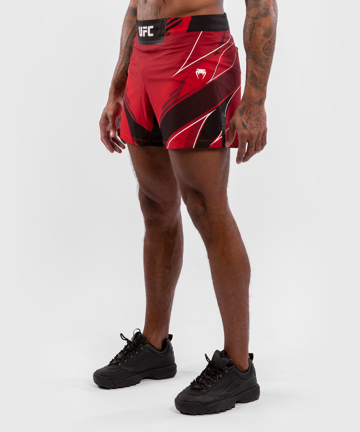 UFC Venum Authentic Fight Night Herren Shorts - Short Fit - Rot