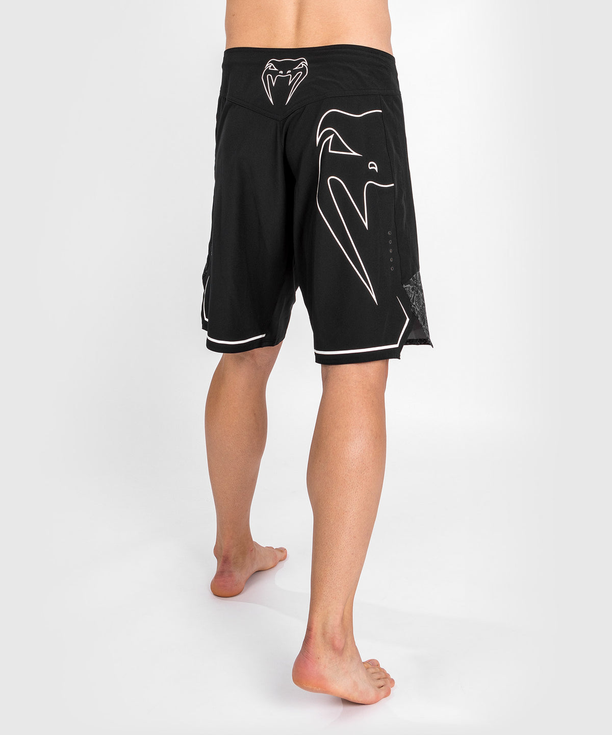 Short de MMA Light 4.0 Venum- Noir/Blanc