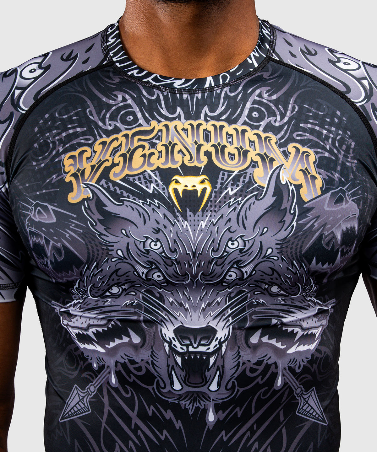 Venum Wolf Atak Rashguard Manga Corta – Negro/Gris