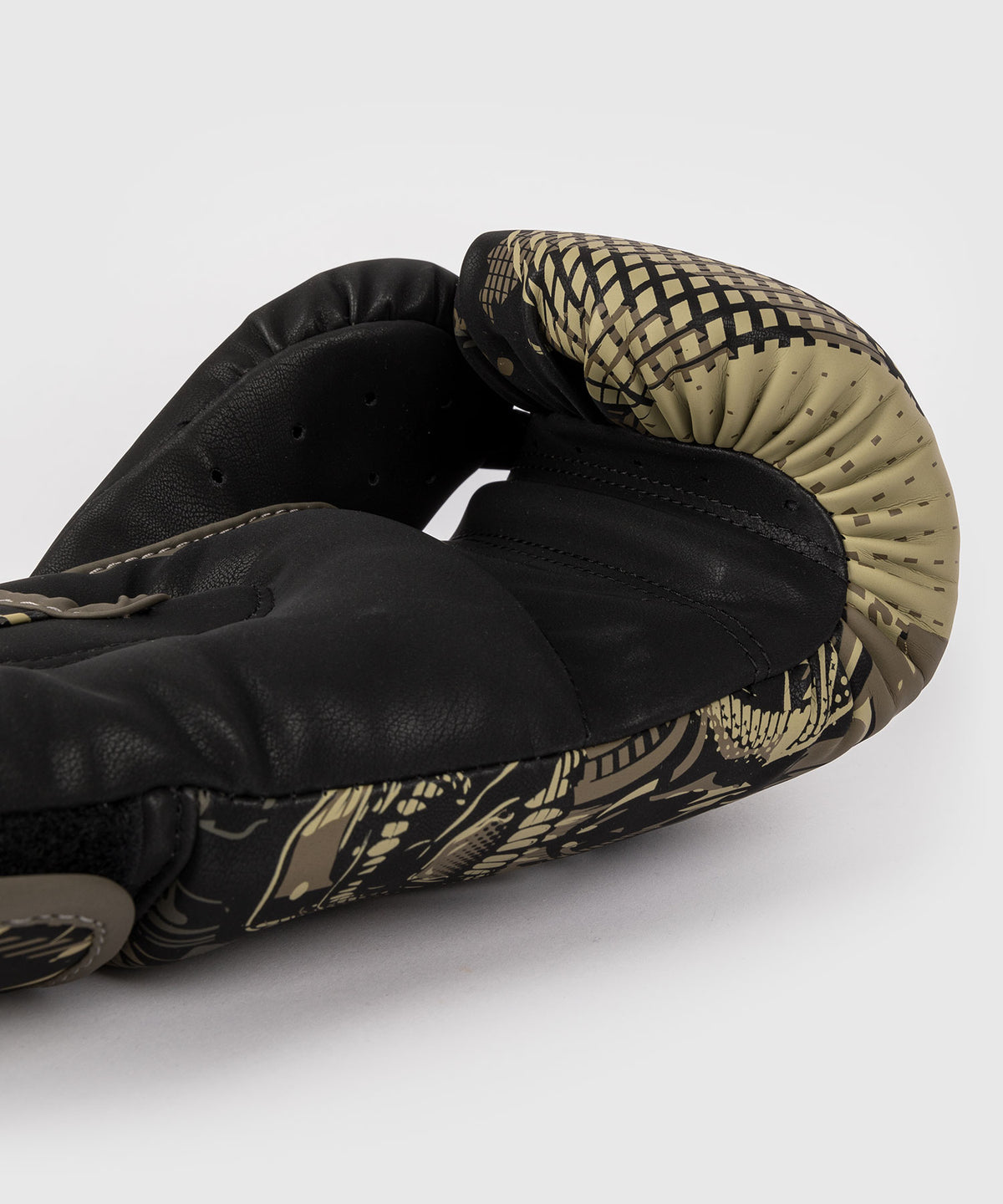 Gants de Boxe Venum Impact Invader - Noir/Sable