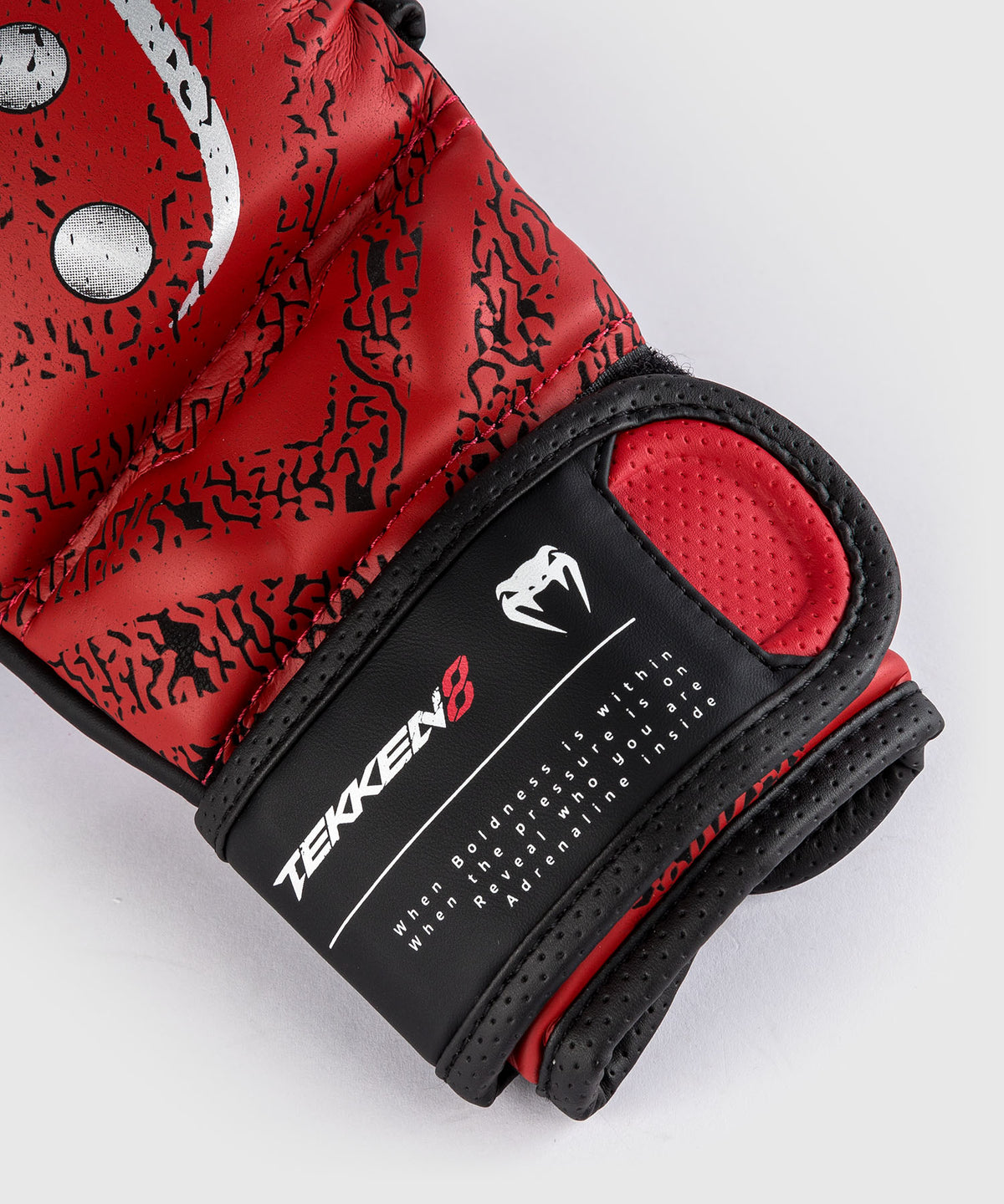 Venum x TEKKEN 8 Kazuya Guantes de Sparring - Rojo/Negro