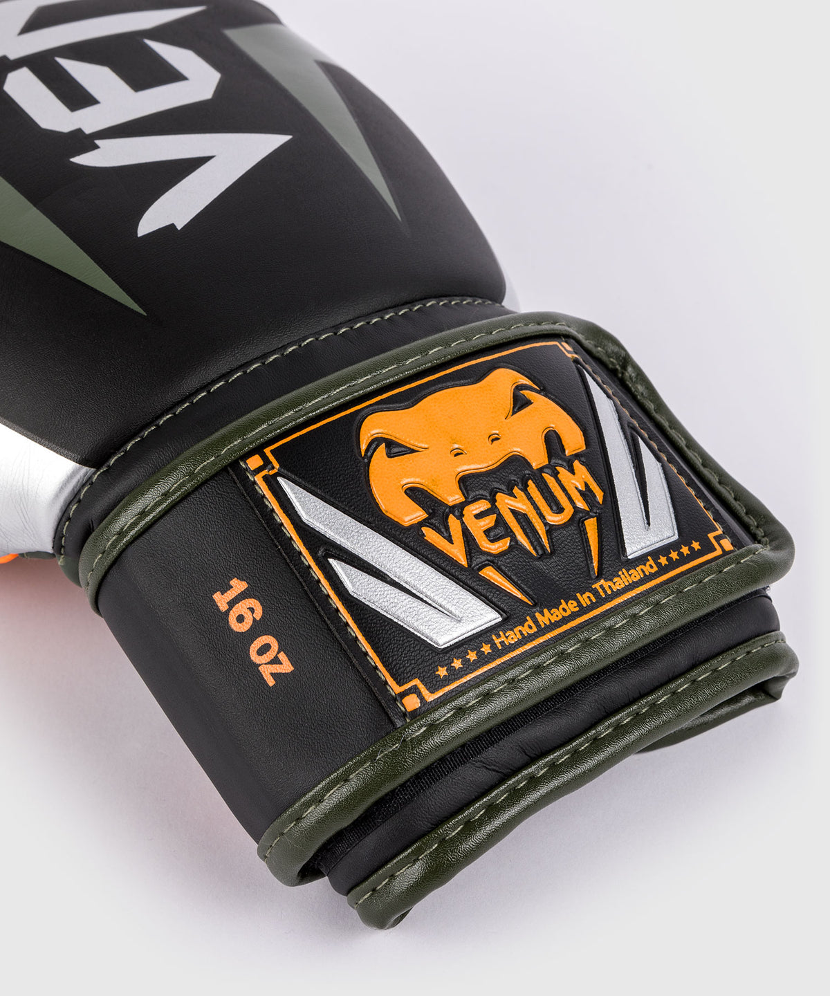 Venum Elite Guantes de Boxeo - Negro/Plata/Caki