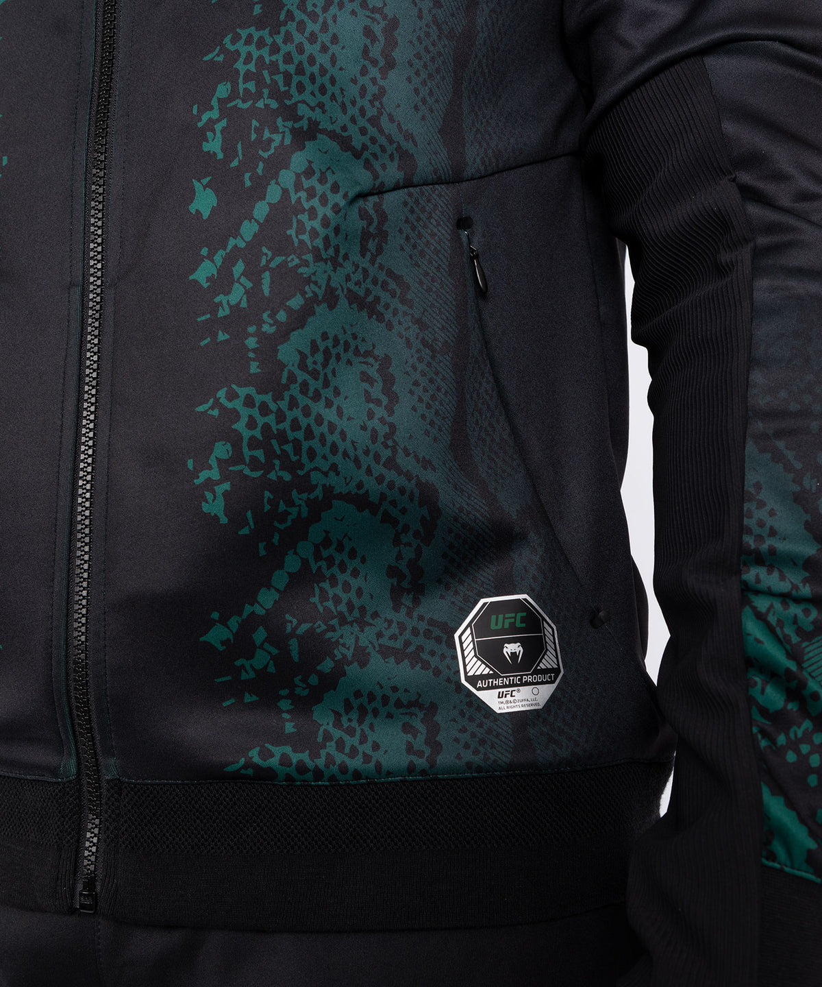 UFC Adrenaline by Venum Authentic Fight Night Felpa con cappuccio per Uomo - Emerald Edition - Verde/Nero 