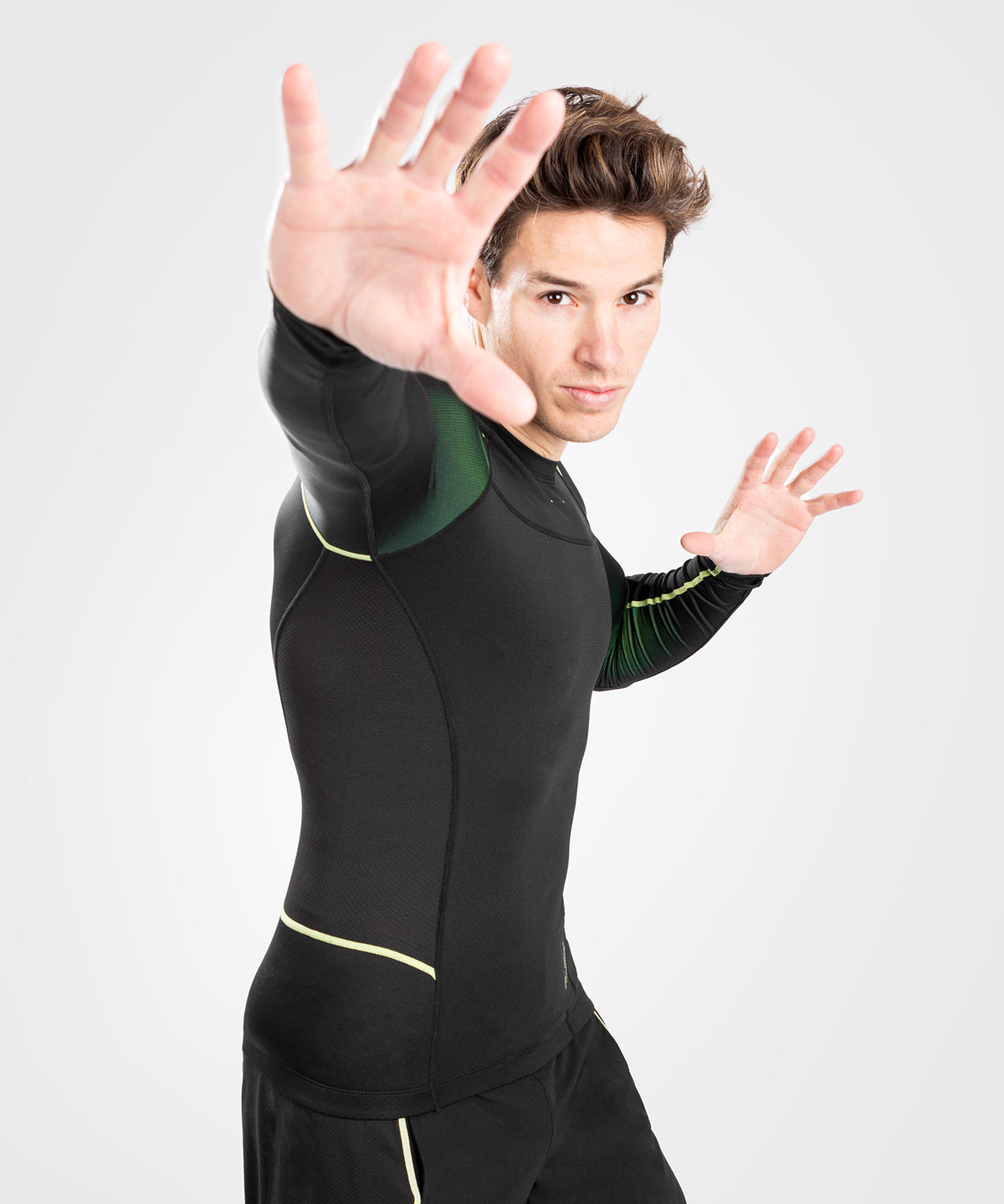 Venum Fusion 2.0  Herren Rashguard - lange Ärmel - schwarz/gelb 