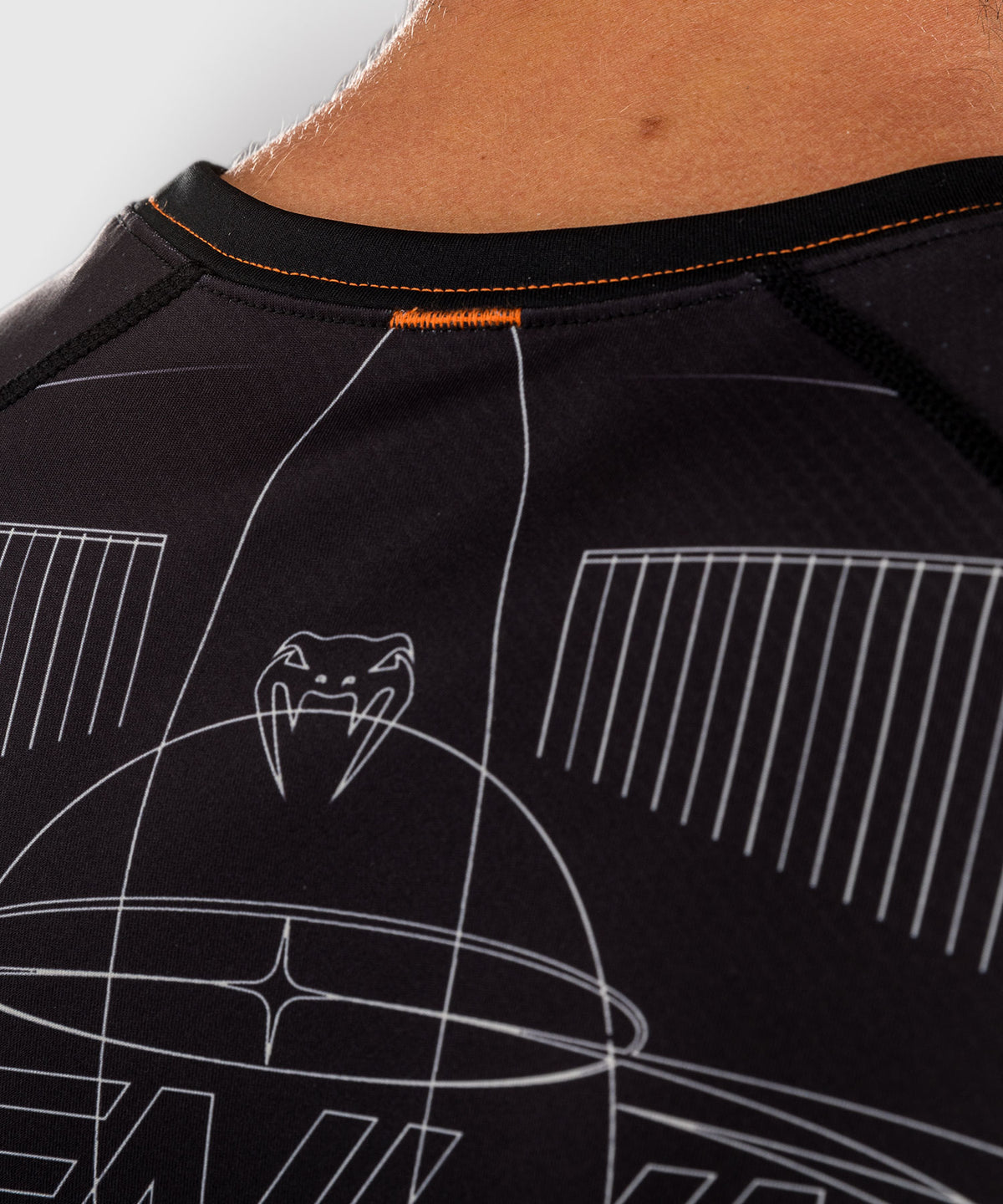 Rashguard Manches Courtes Venum Eclipse – Noir/Ivoire
