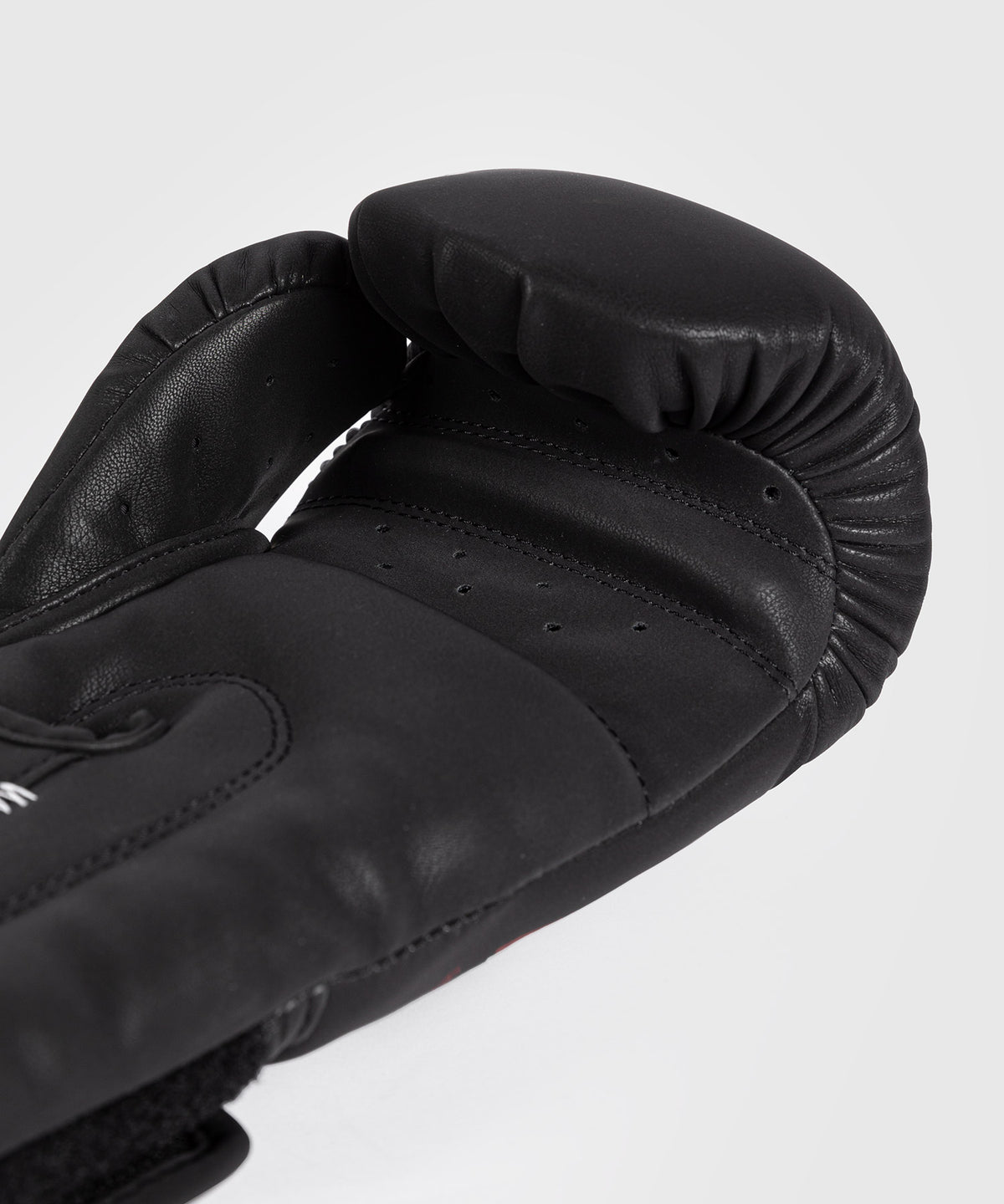 Venum Tactical XT Guantes de boxeo - Negro/Rojo Fuego