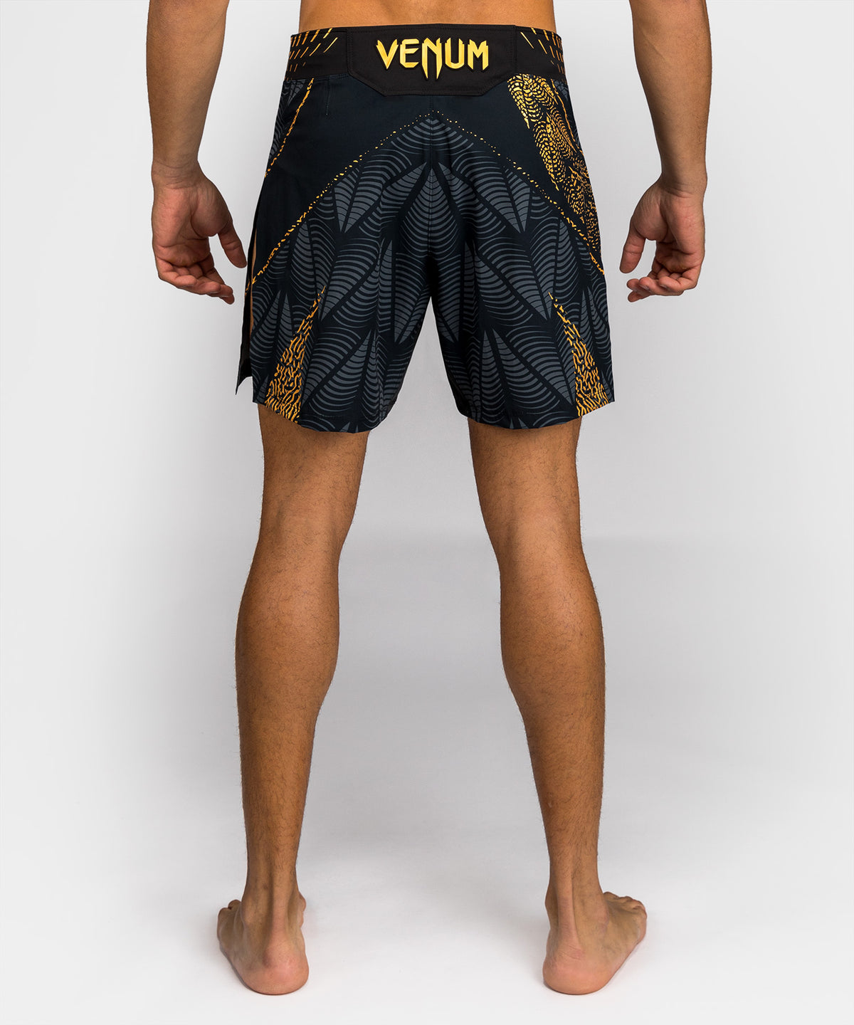 UFC Zenith by Venum Authentic Fight Night Gladiator Fight Short Herren - Champion