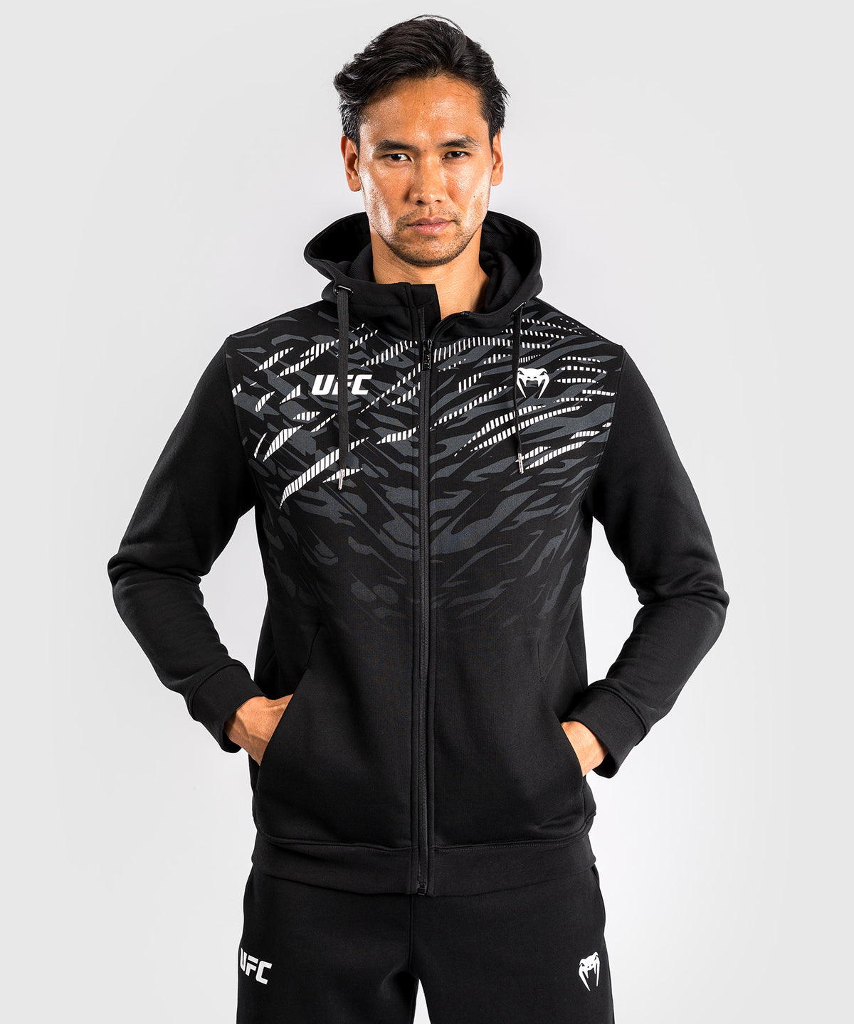 Veste à Capuche Zippé pour Hommes UFC Fusion by Venum Replica - Noir