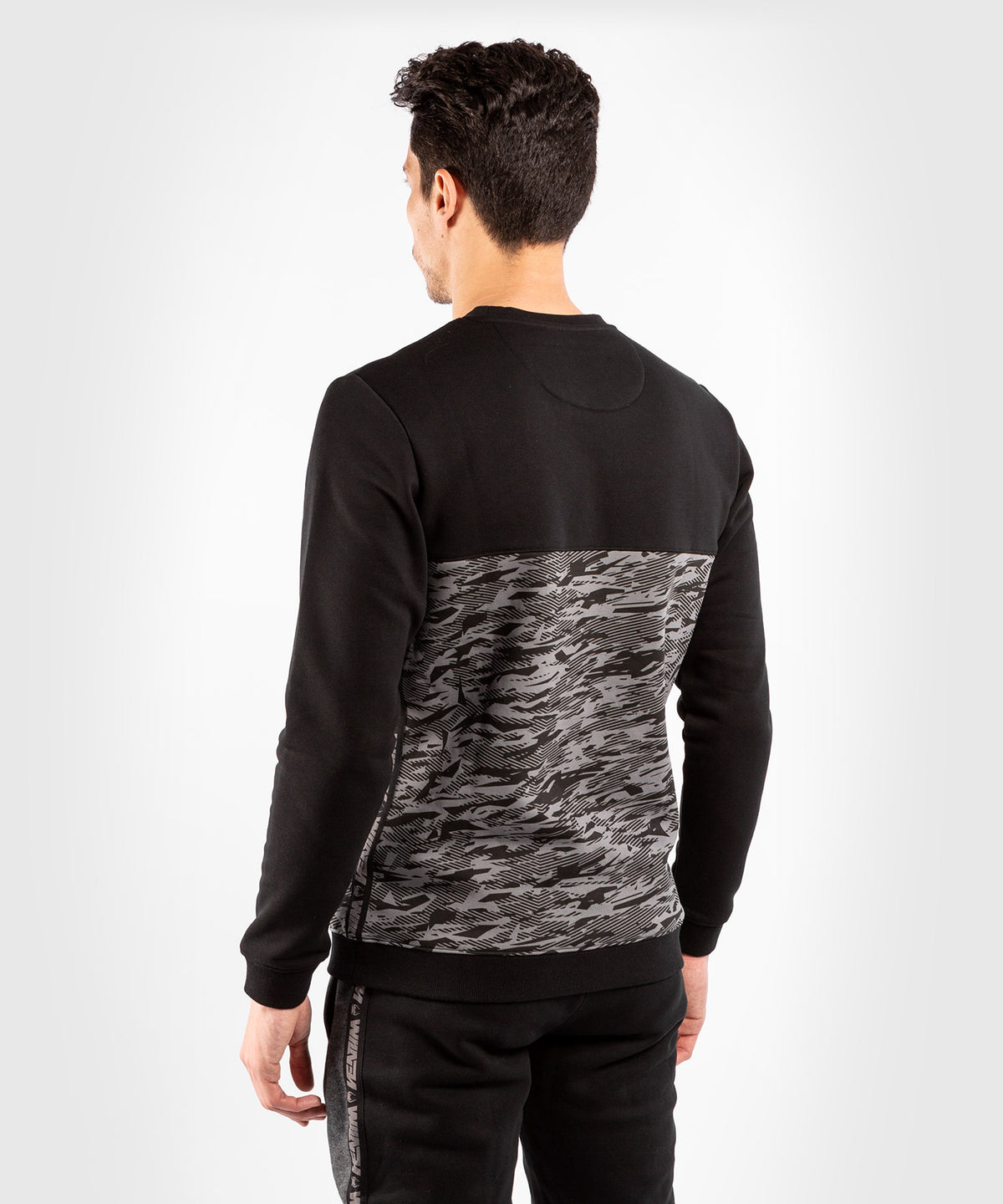 Sweatshirt Venum Connect – Noir/Camo Foncé