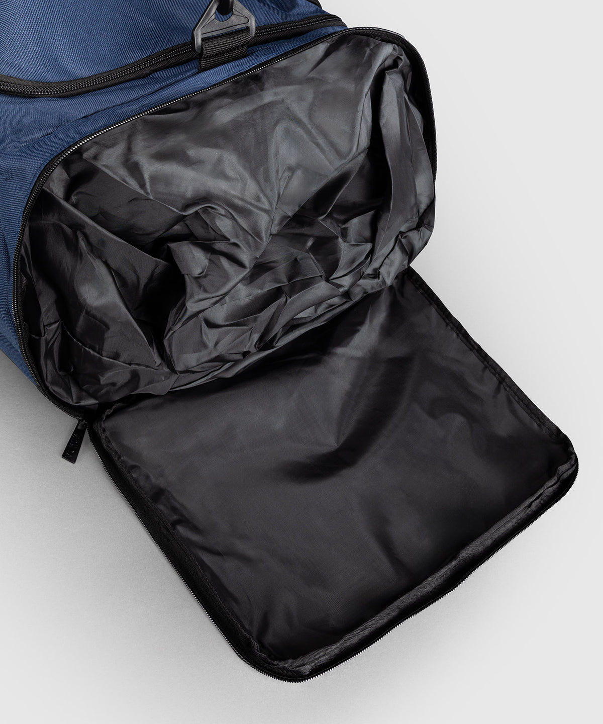 Venum Essential Sporttasche (37 L) - Marineblau