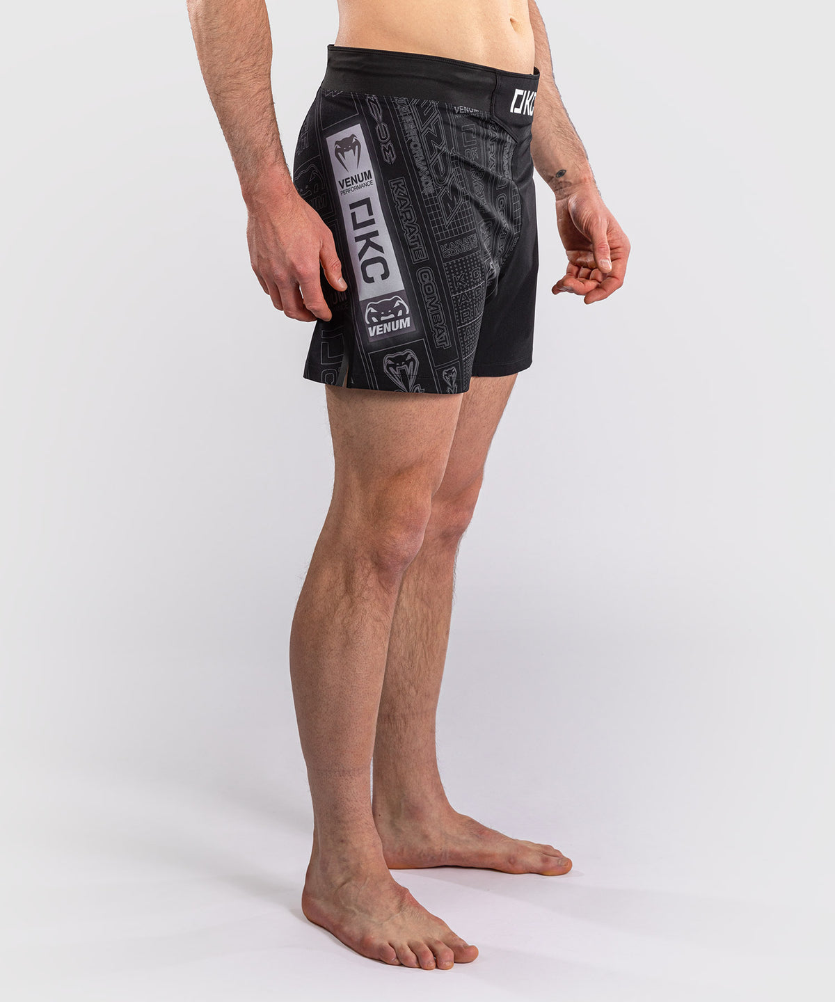 Karate Combat by Venum Short de Combate – Negro/Gris