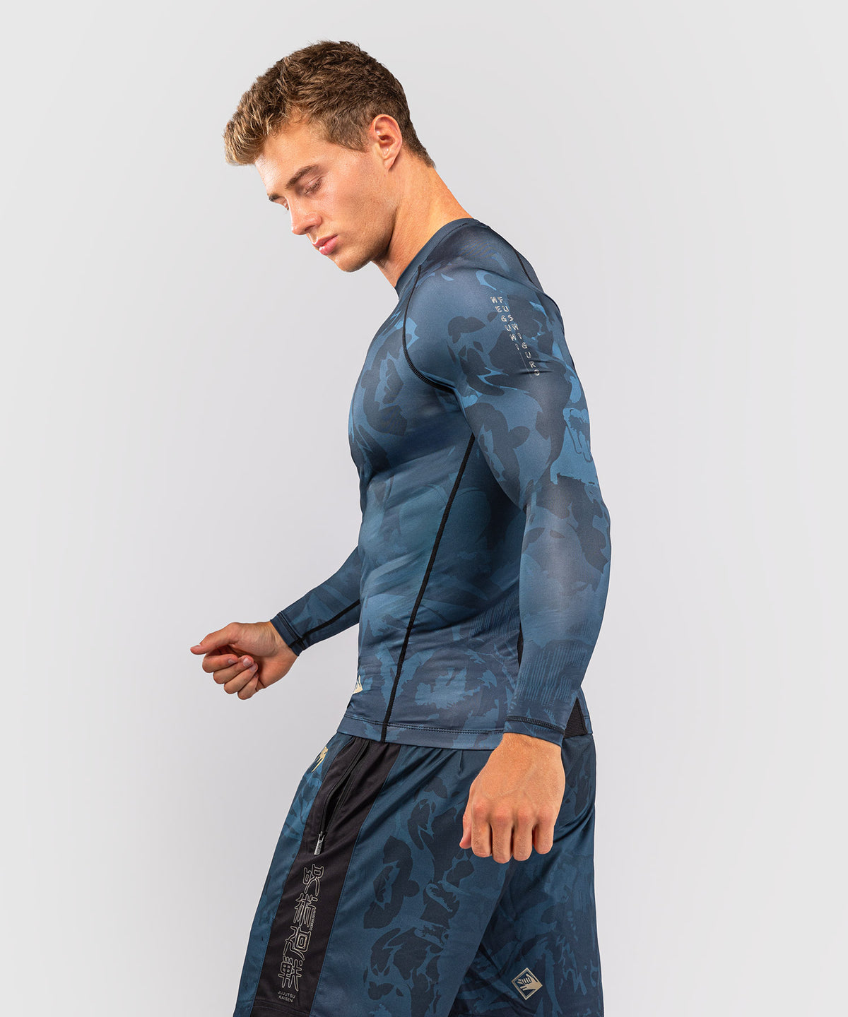 Rashguard à Manches Longues Fushiguro Jujutsu Kaisen x Venum – Vert Océan