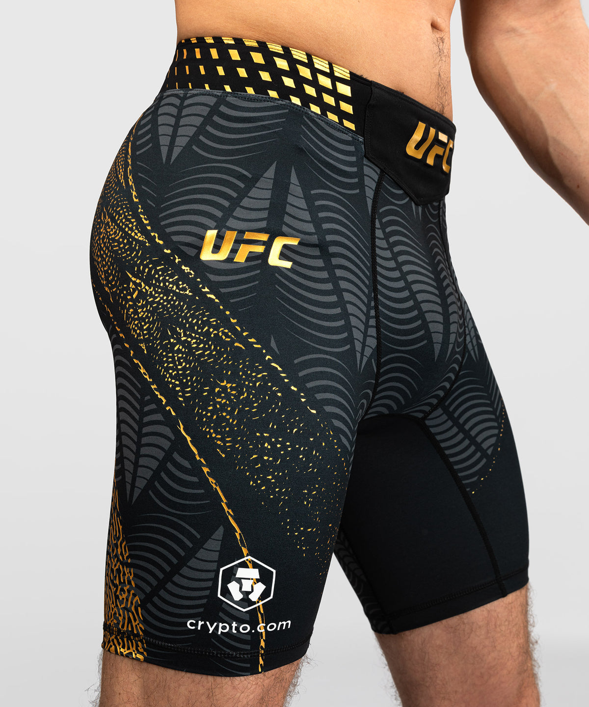 UFC Zenith by Venum Authentic Fight Night Short Vale Tudo Hombre - Champion