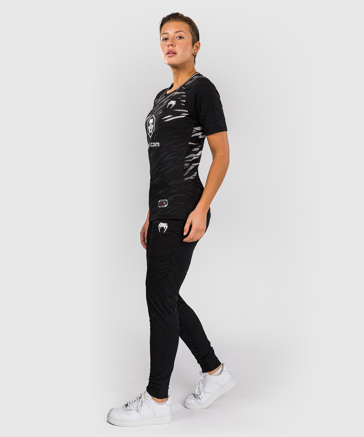 UFC Fusion by Venum Authentic Fight Night Women’s Walkout Jersey - Black