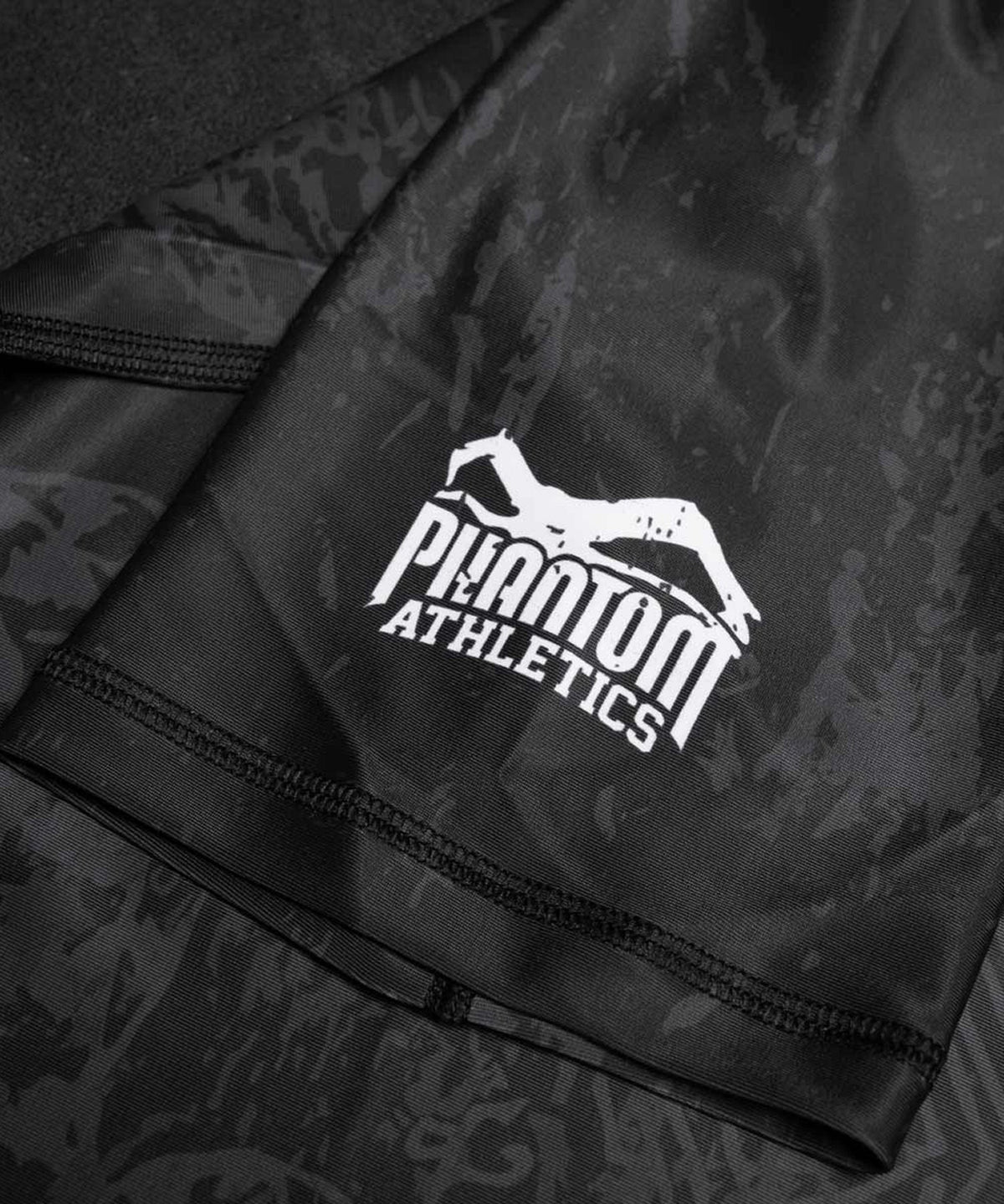 Phantom Athletics Muay Thai Rashguard - Negro