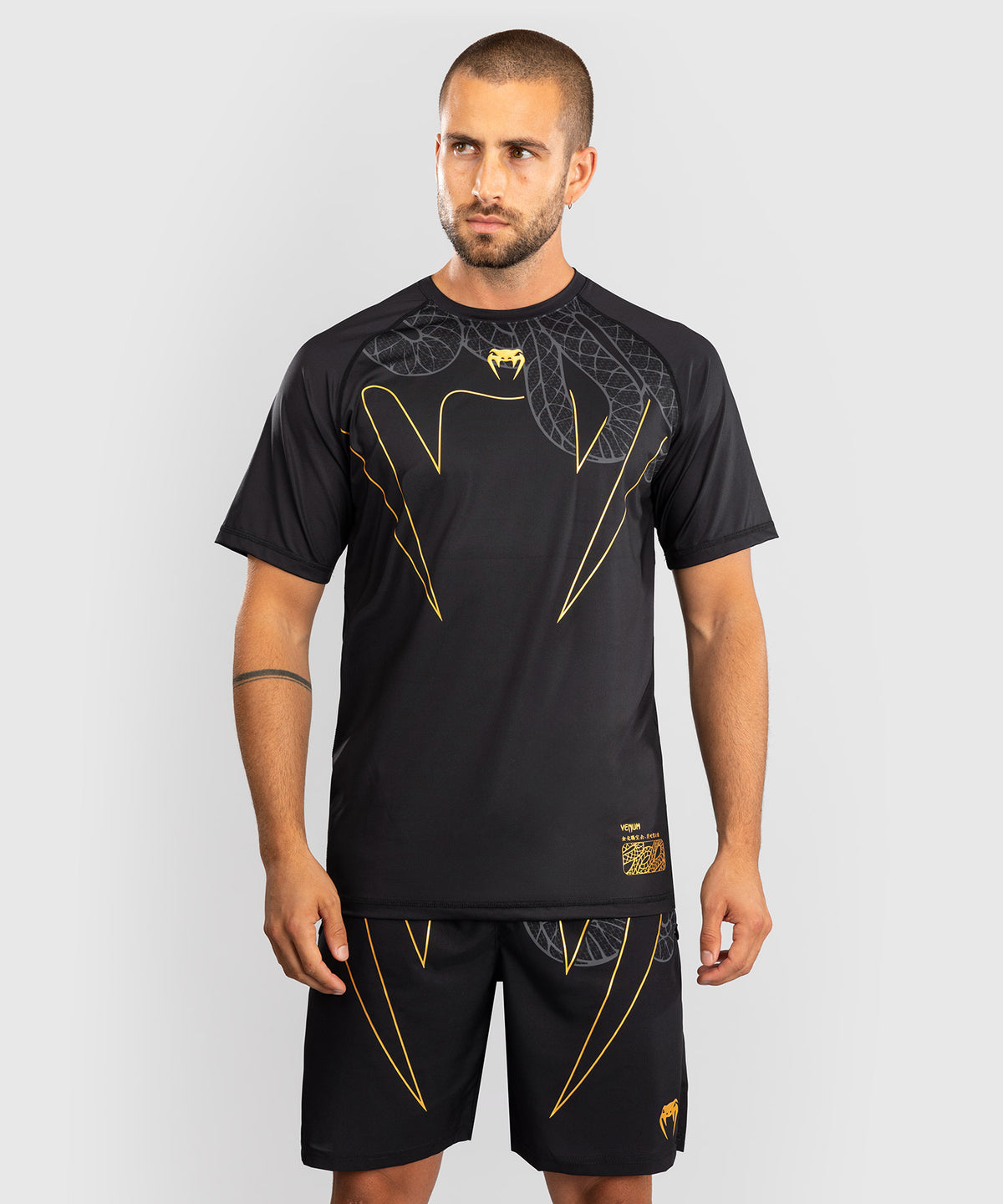 Venum Serpenti Dry Tech T-Shirt - Black/Silver/Gold