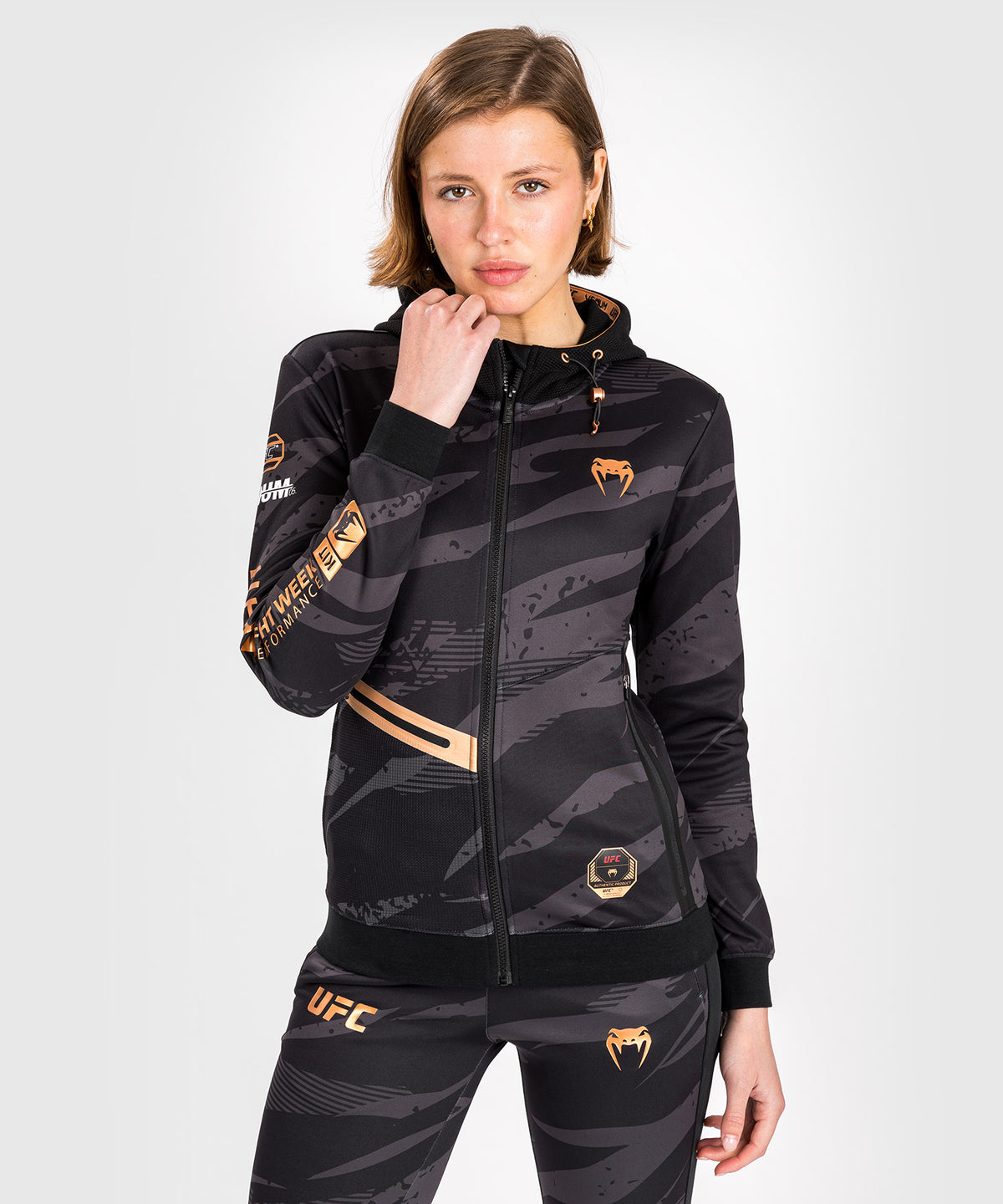 UFC Adrenaline by Venum Fight Week Felpa Con Cappuccio e zip da Donna - Urban Camo