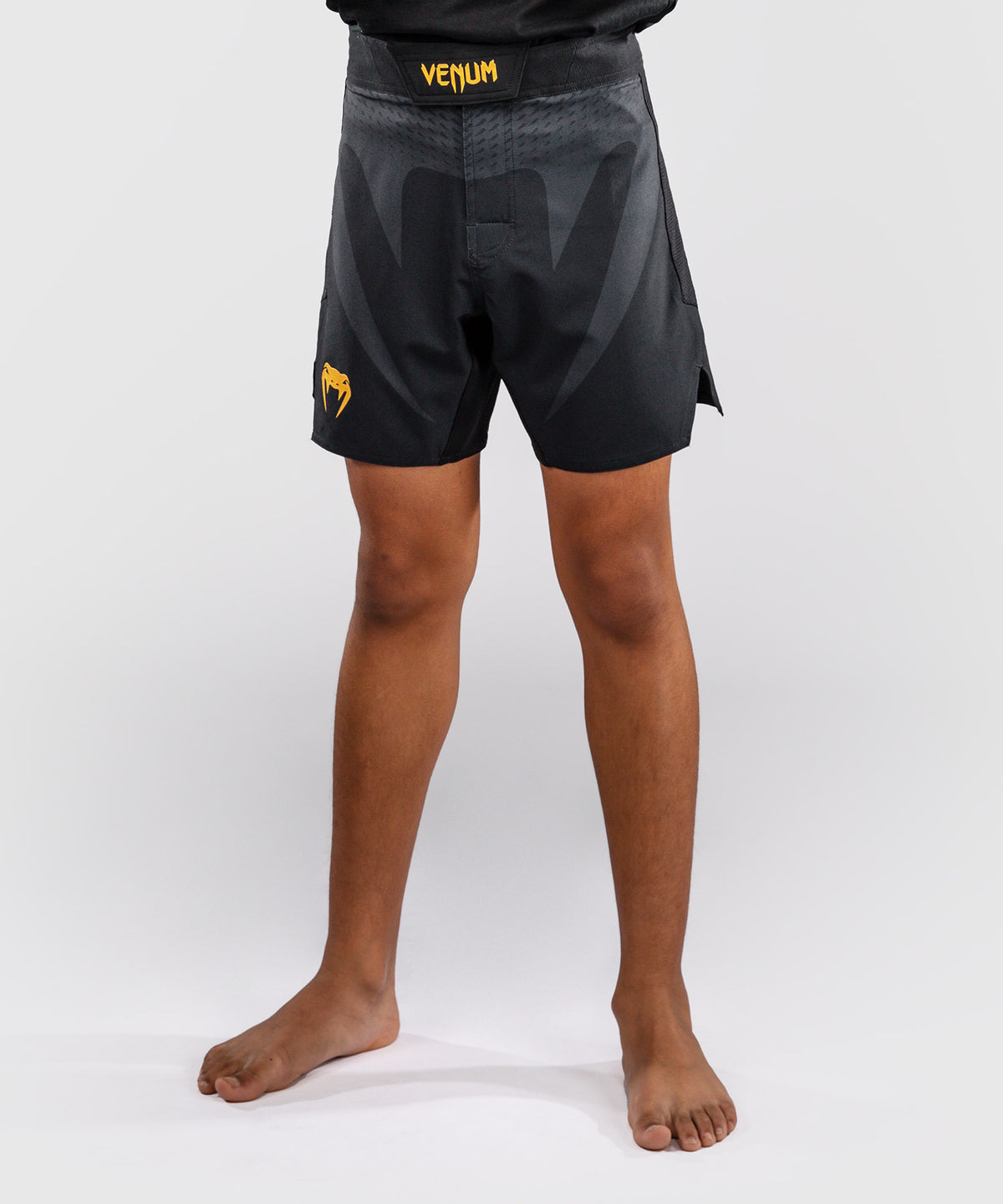 Venum Attack Fightshorts for Kids - Black/Gold