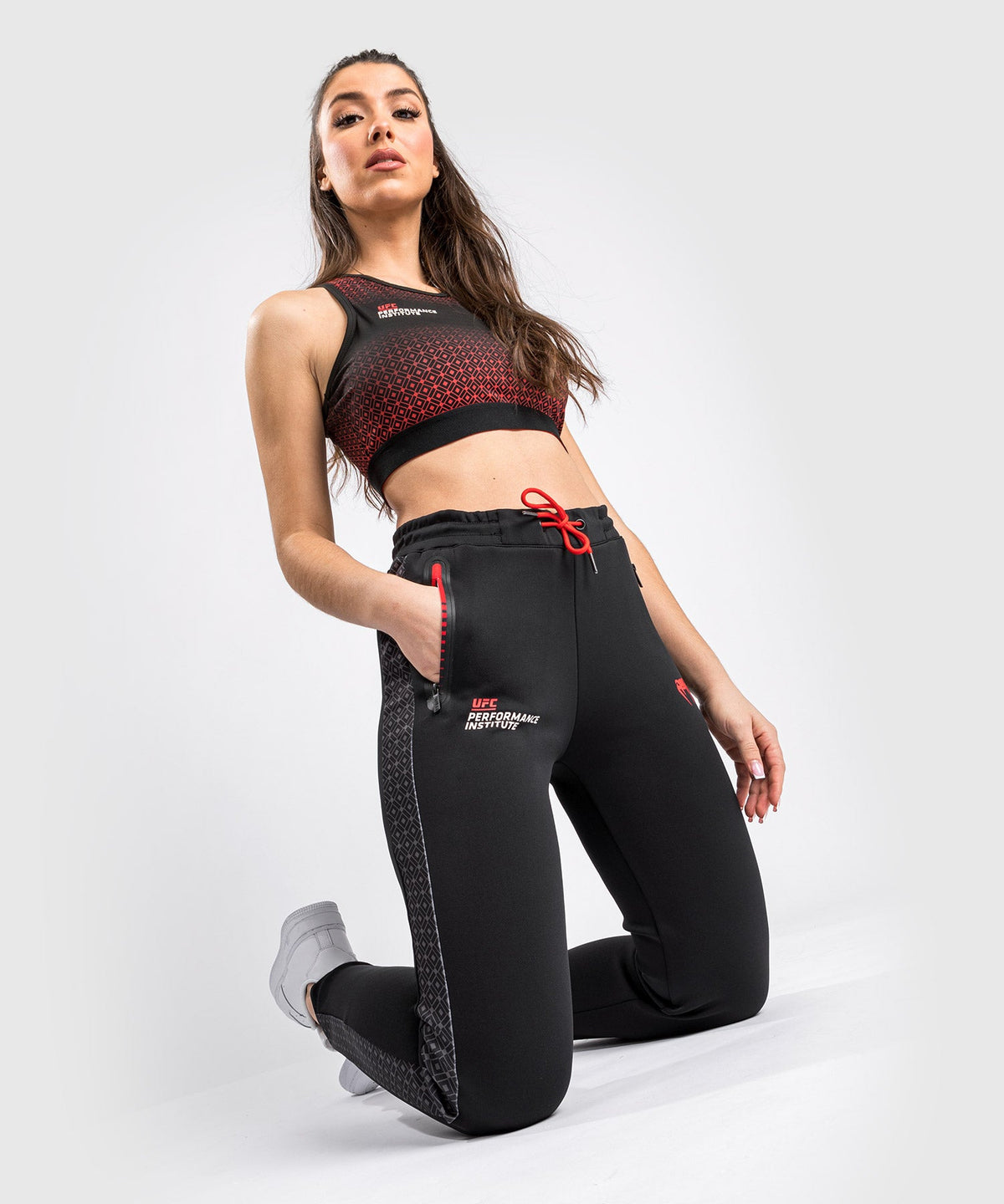 Pantalon de jogging UFC Venum Performance Institute - Pour Femmes - Noir/Rouge