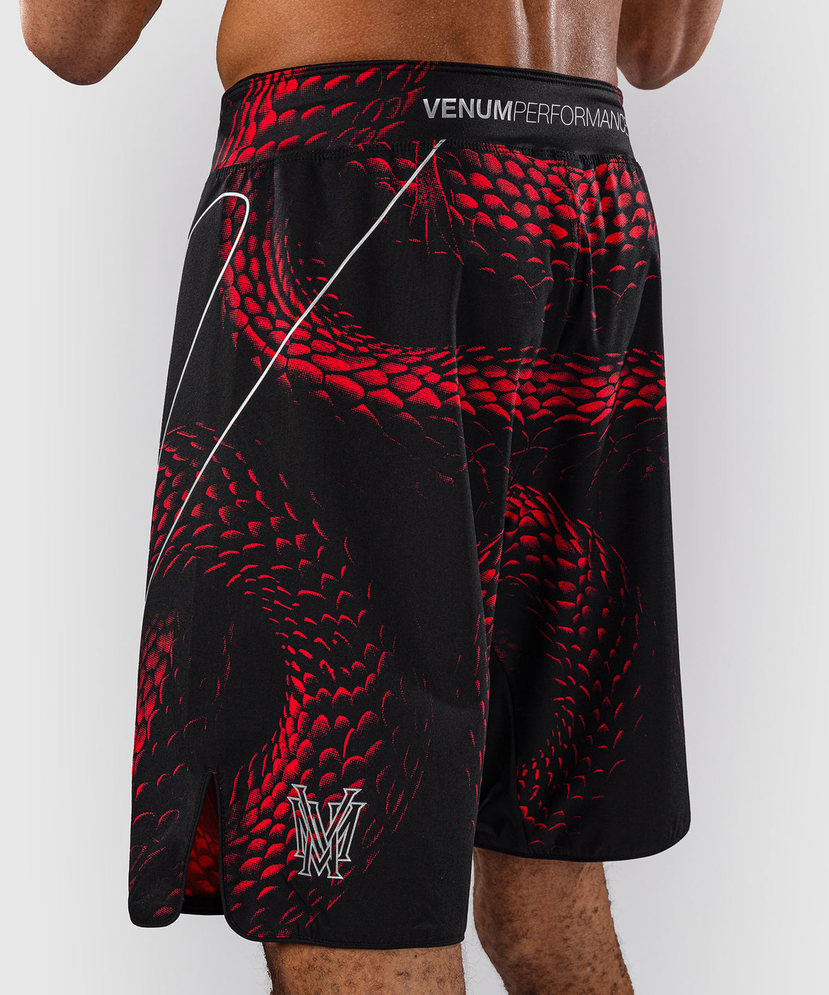 Venum Matupa Short de Combate - Negro/Rojo/Plata