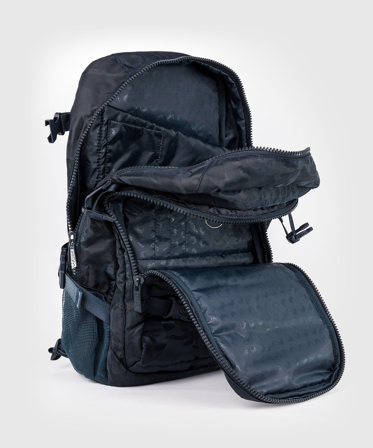 Venum Challenger Pro BackPack (20-25L) - Camo/Blue