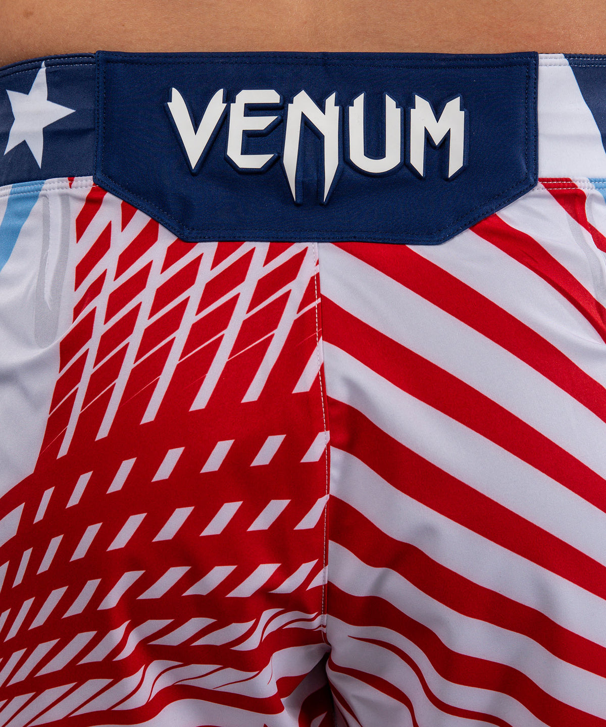Official UFC Freedom 250 by Venum Authentic Fight Night Short de combat coupe courte pour homme - Blanc