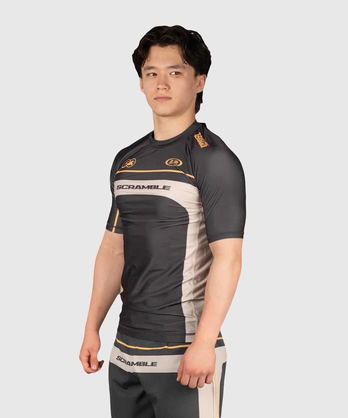 Scramble Duotone Short Sleeve Rashguard - Taupe/Sand