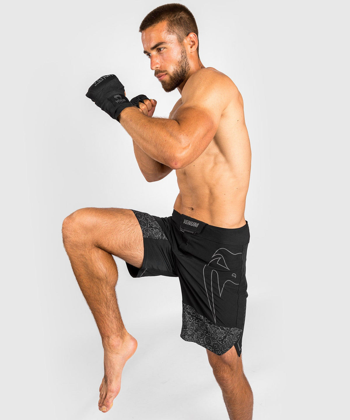 Short de MMA Réfléchissant Light 4.0 Venum - Noir/Noir