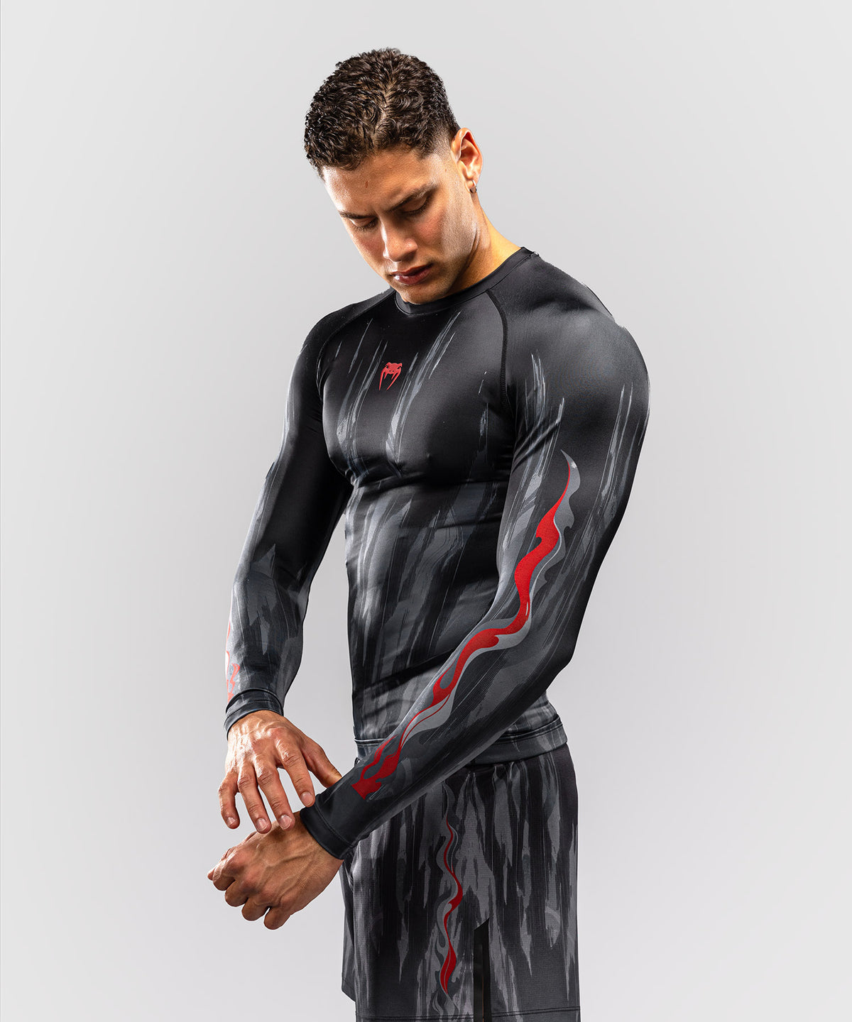Venum Demon Rashguard a Maniche Lunghe - Nero/Grigio