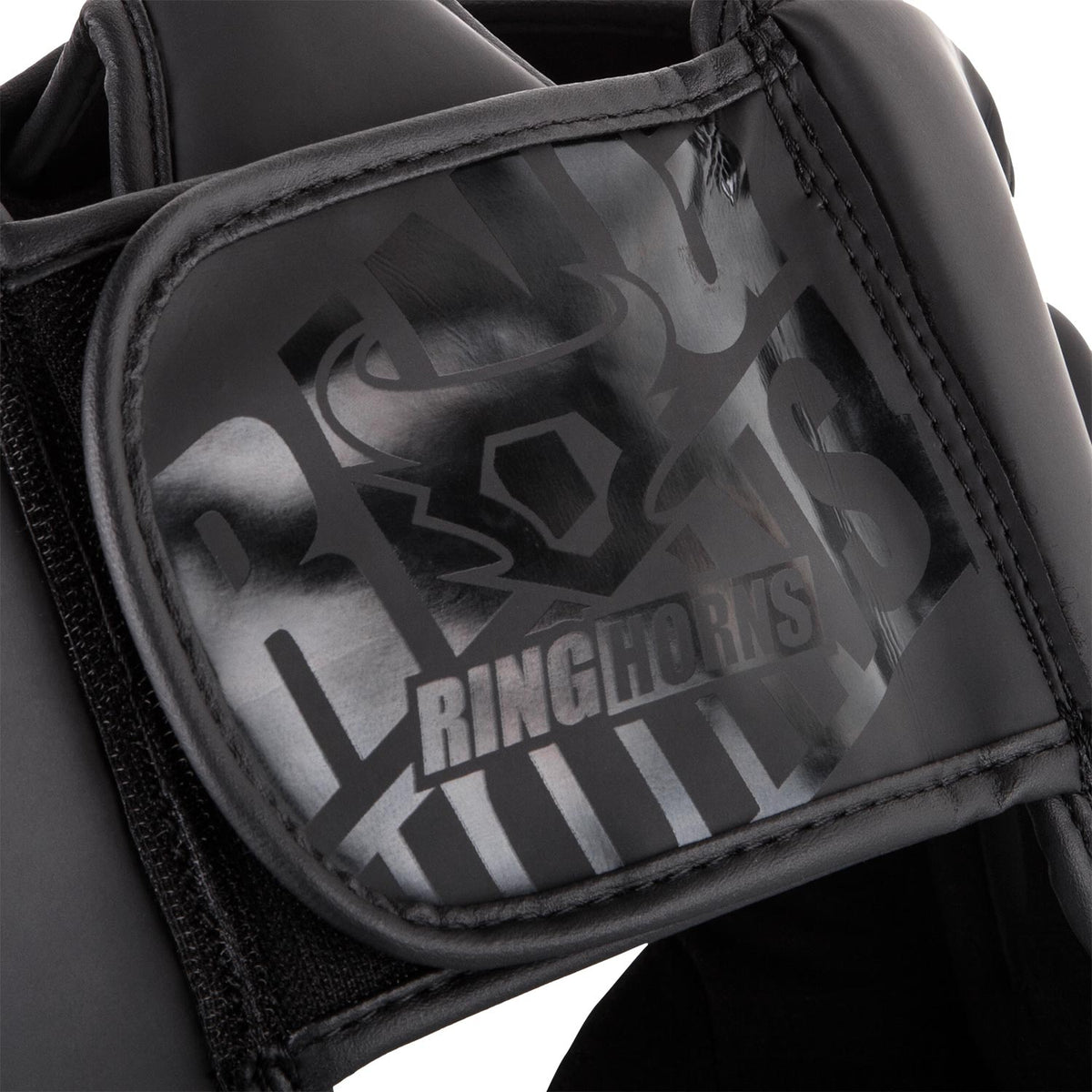 Casque Ringhorns Charger by Venum - Noir/Noir