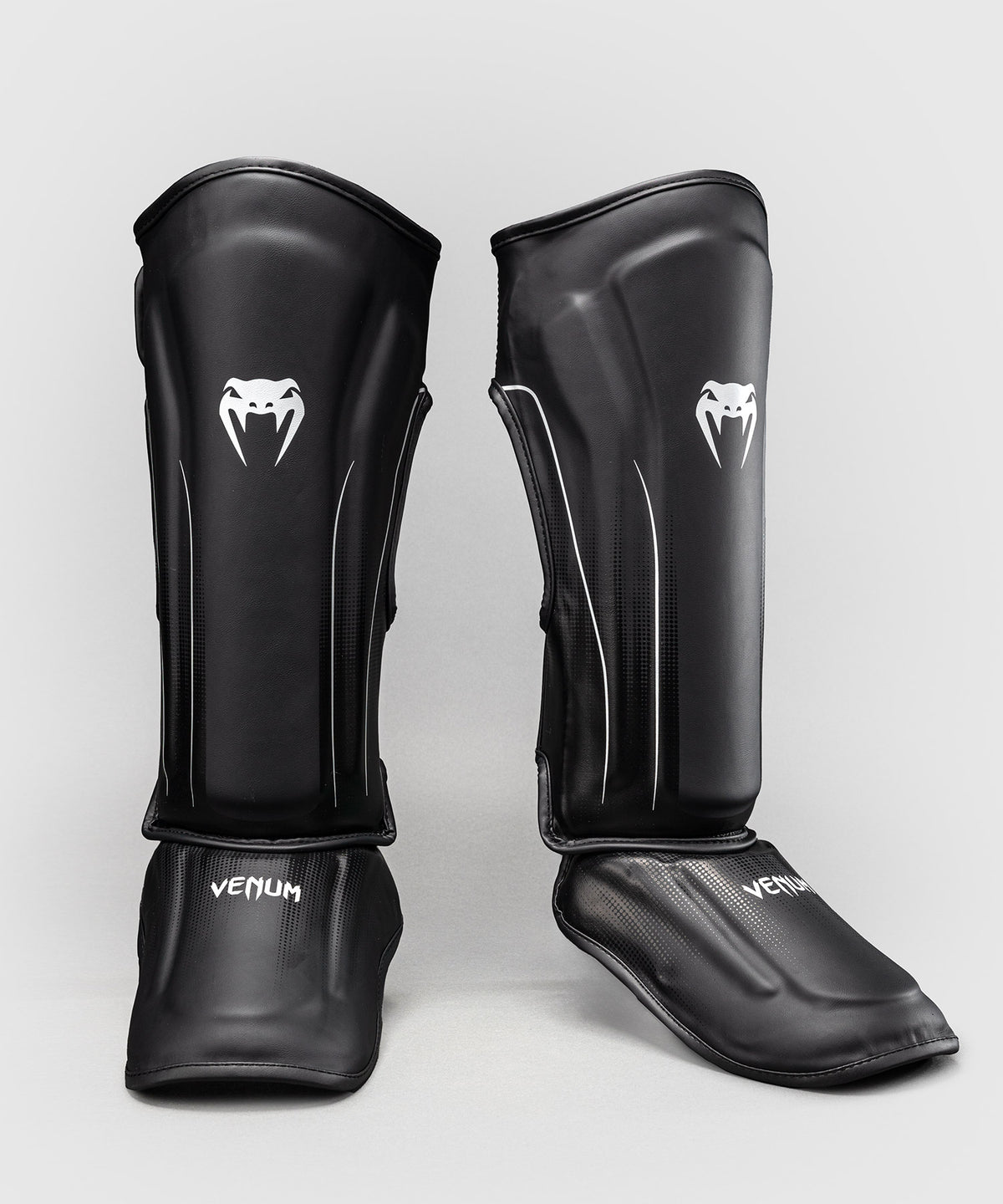 Protège-tibias Venum Stealth – Noir/Blanc