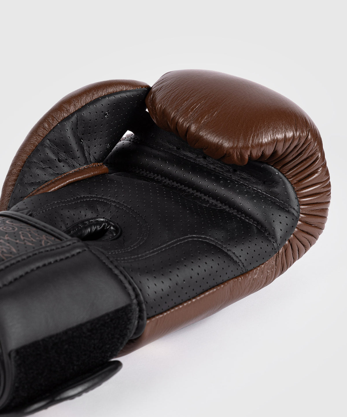Venum Power 2.0 Guantes de Boxeo - Marrón Chocolate