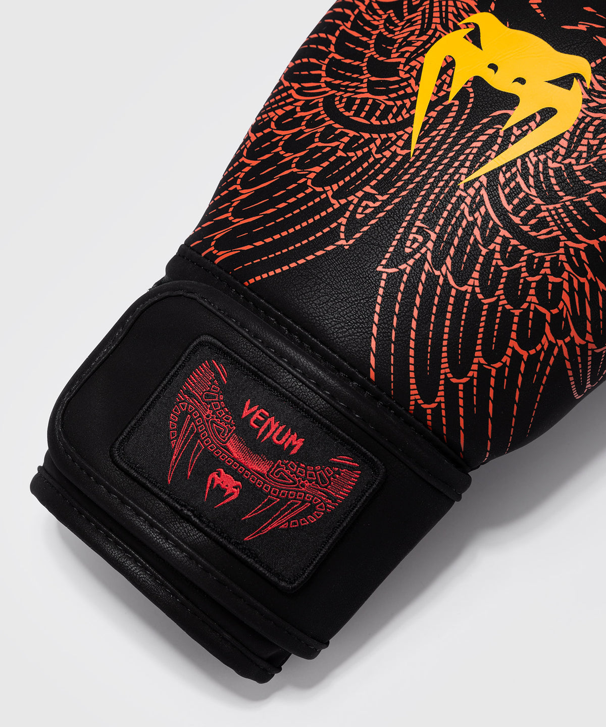 Venum Impact Quetzal Fury Boxhandschuhe - Schwarz/Fury Rot/Tangerine