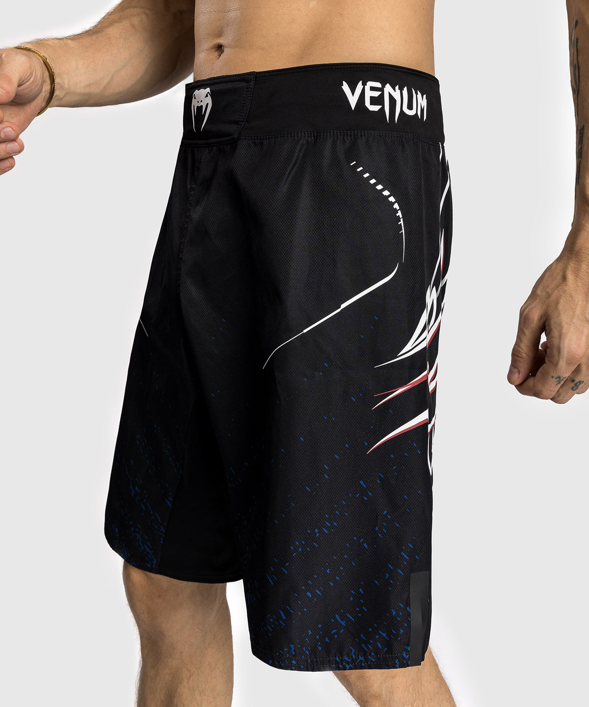 Short de combat Venum x TEKKEN 8 - Jin Kazama - Bleu/Noir/Blanc