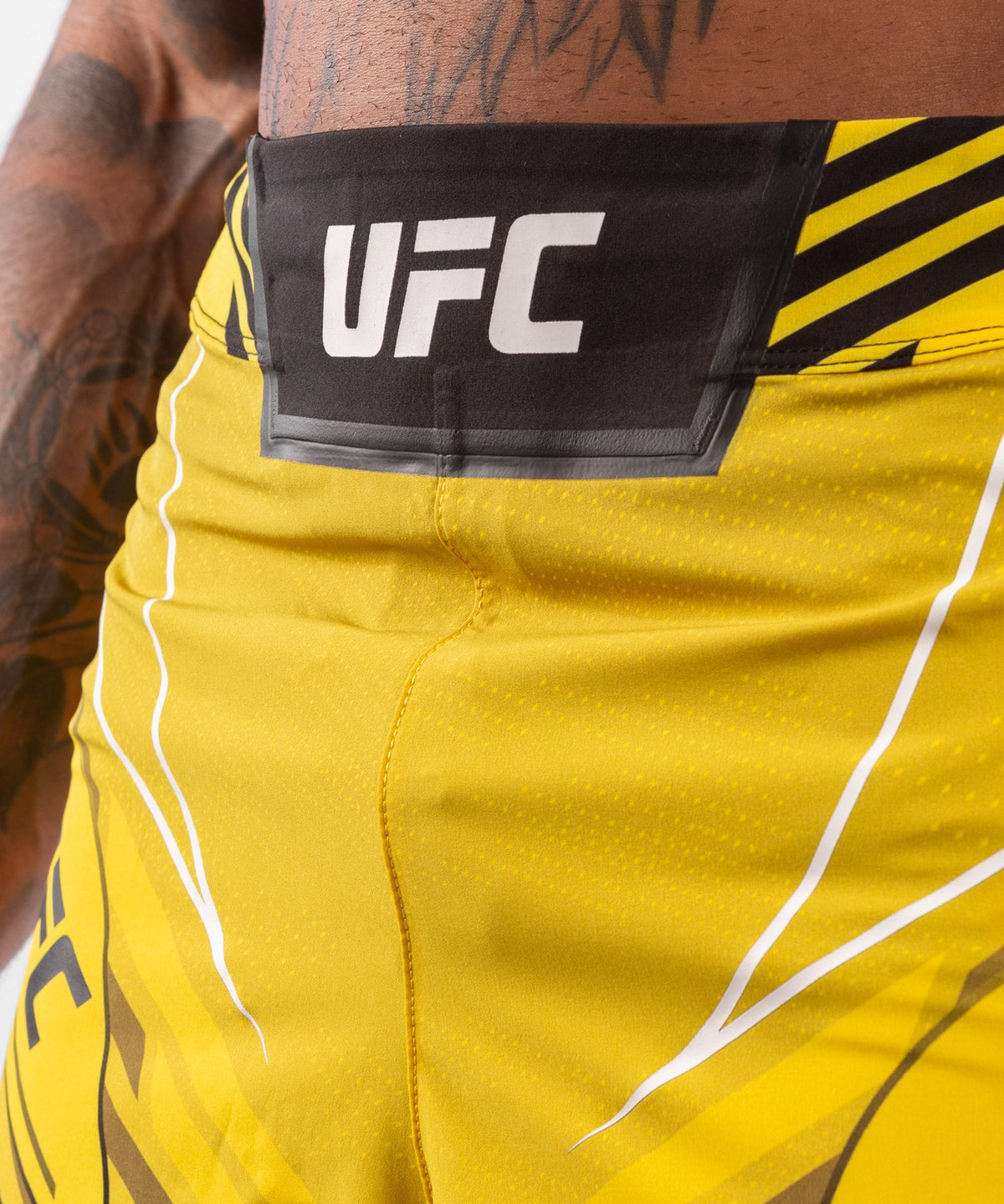 UFC Herren Fightshorts Venum Authentic Fight Night - Long Cut - Gelb