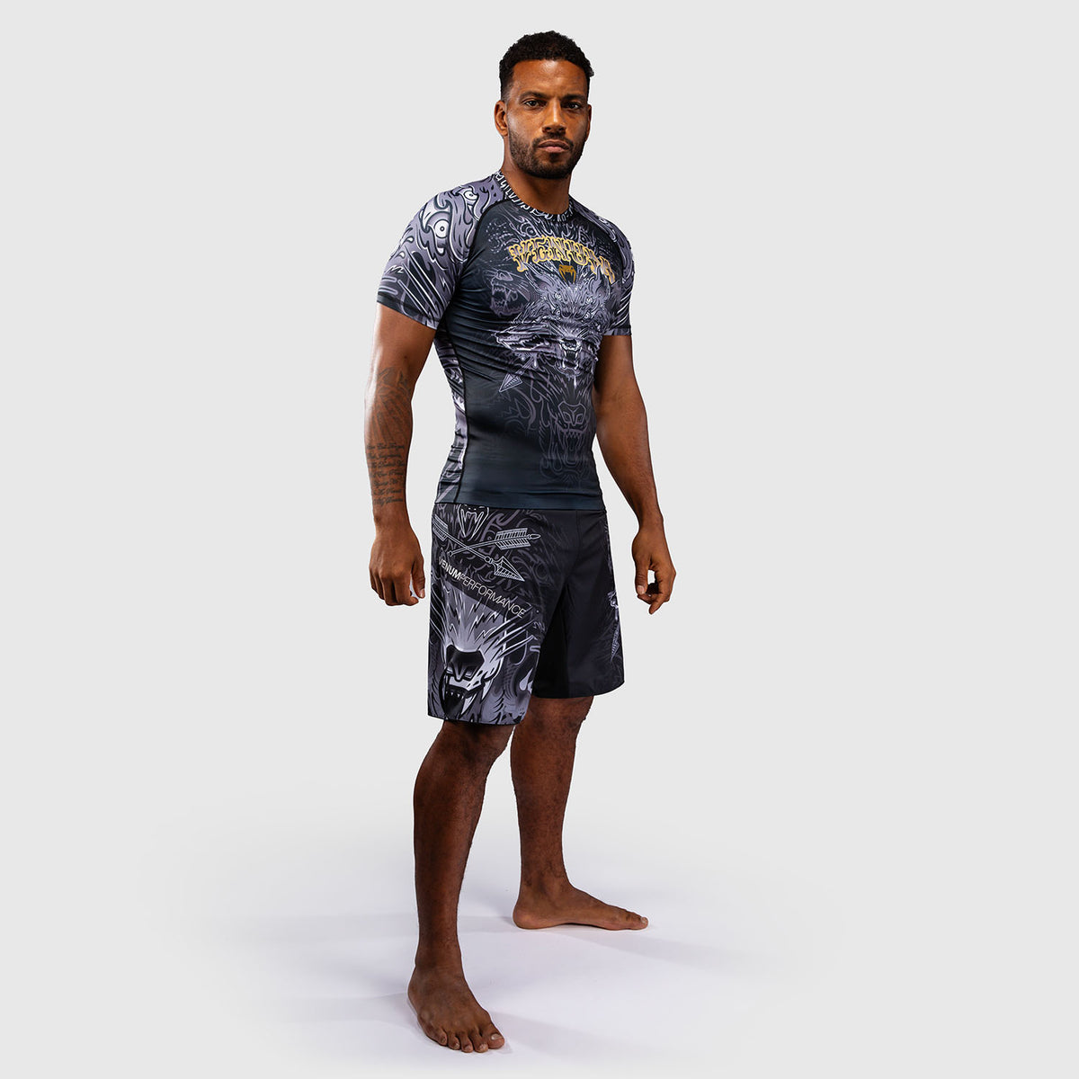 Venum Wolf Atak Rashguard Manga Corta – Negro/Gris