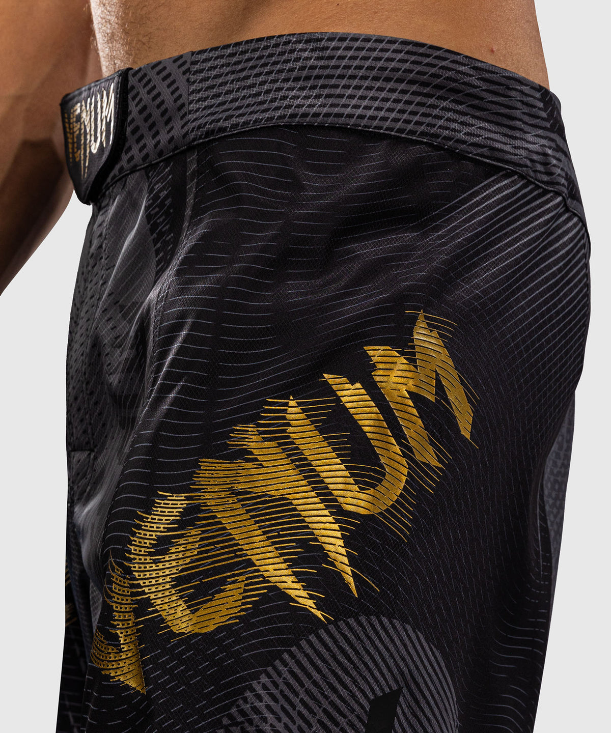 Venum Galactic 3.0 Pantaloncini da Combattimento - Nero/Oro