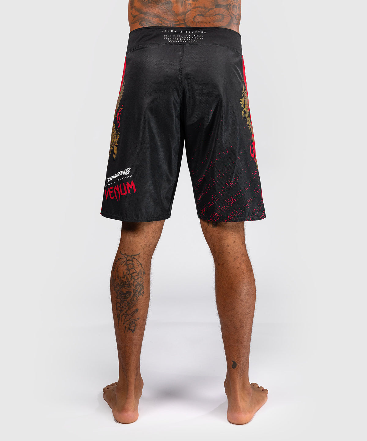 Venum x TEKKEN 8 - Marshall Law Fight Shorts - Schwarz/Rot/Gold