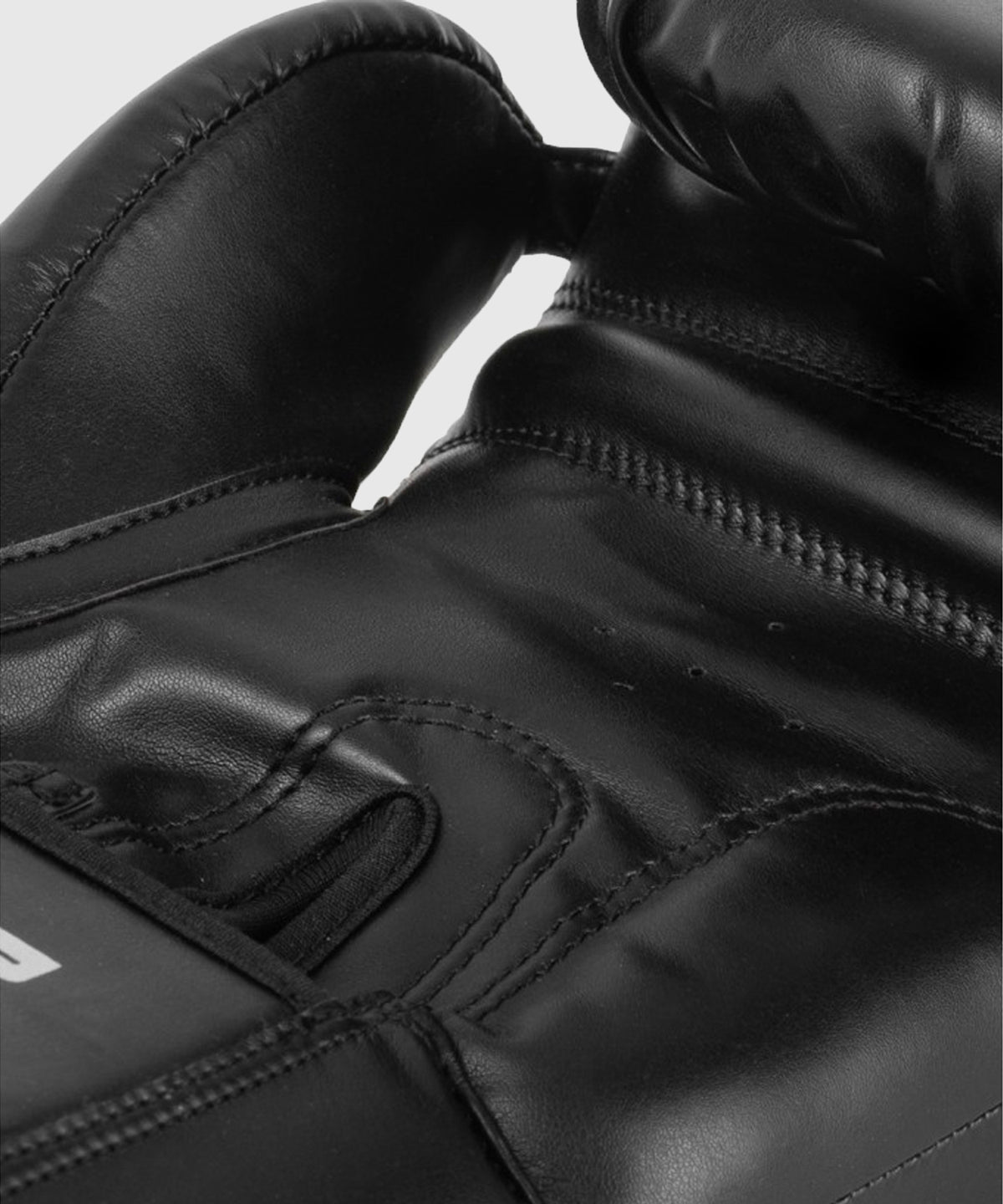 Tapout Bixby Boxing Gloves - Black/White