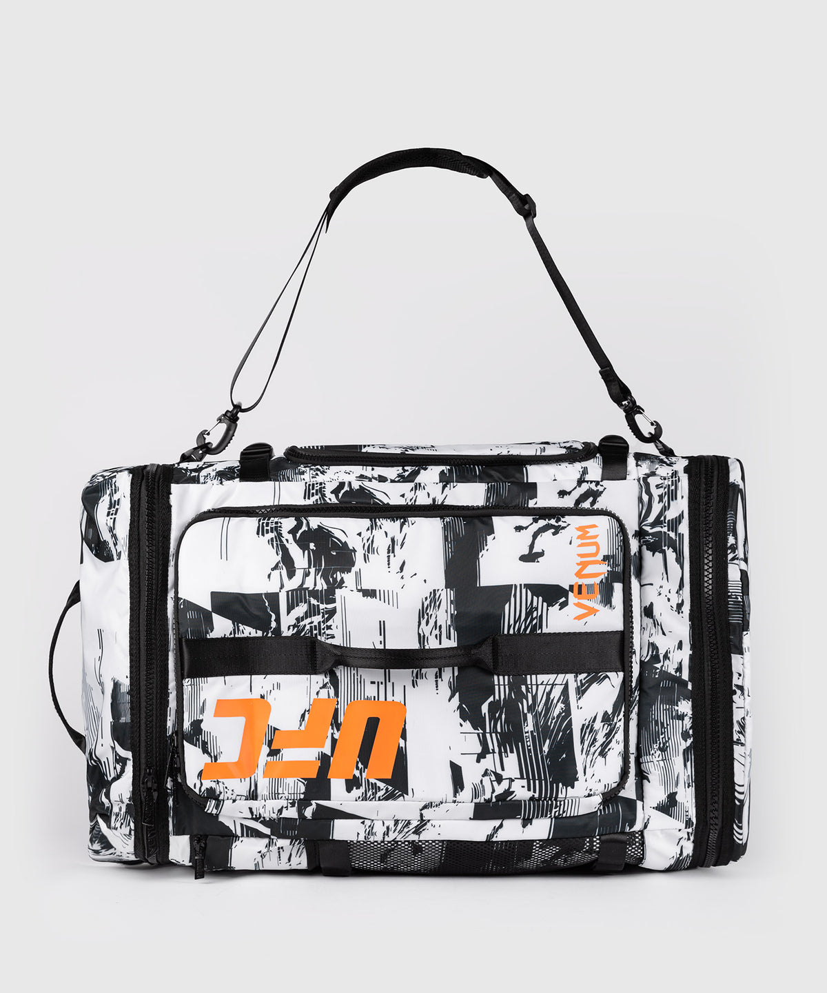 UFC Zenith by Venum Authentic Fight Week Bolsa de deporte - Blanca (48L)