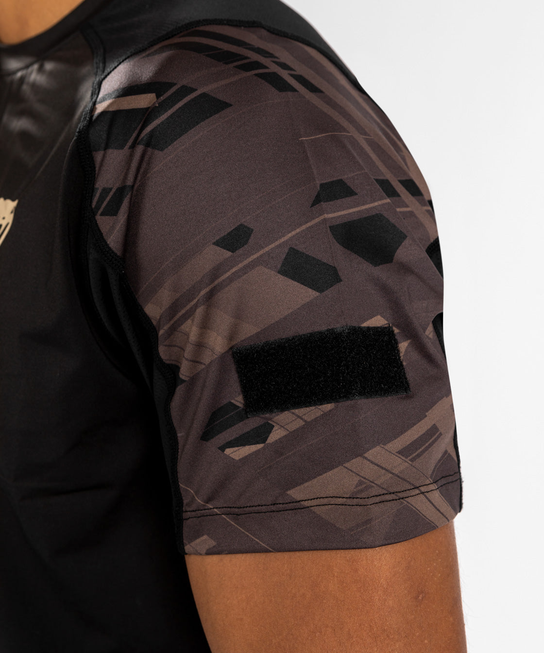 Venum Tecmo 2.0 Dry Tech T-Shirt - Black/Brown